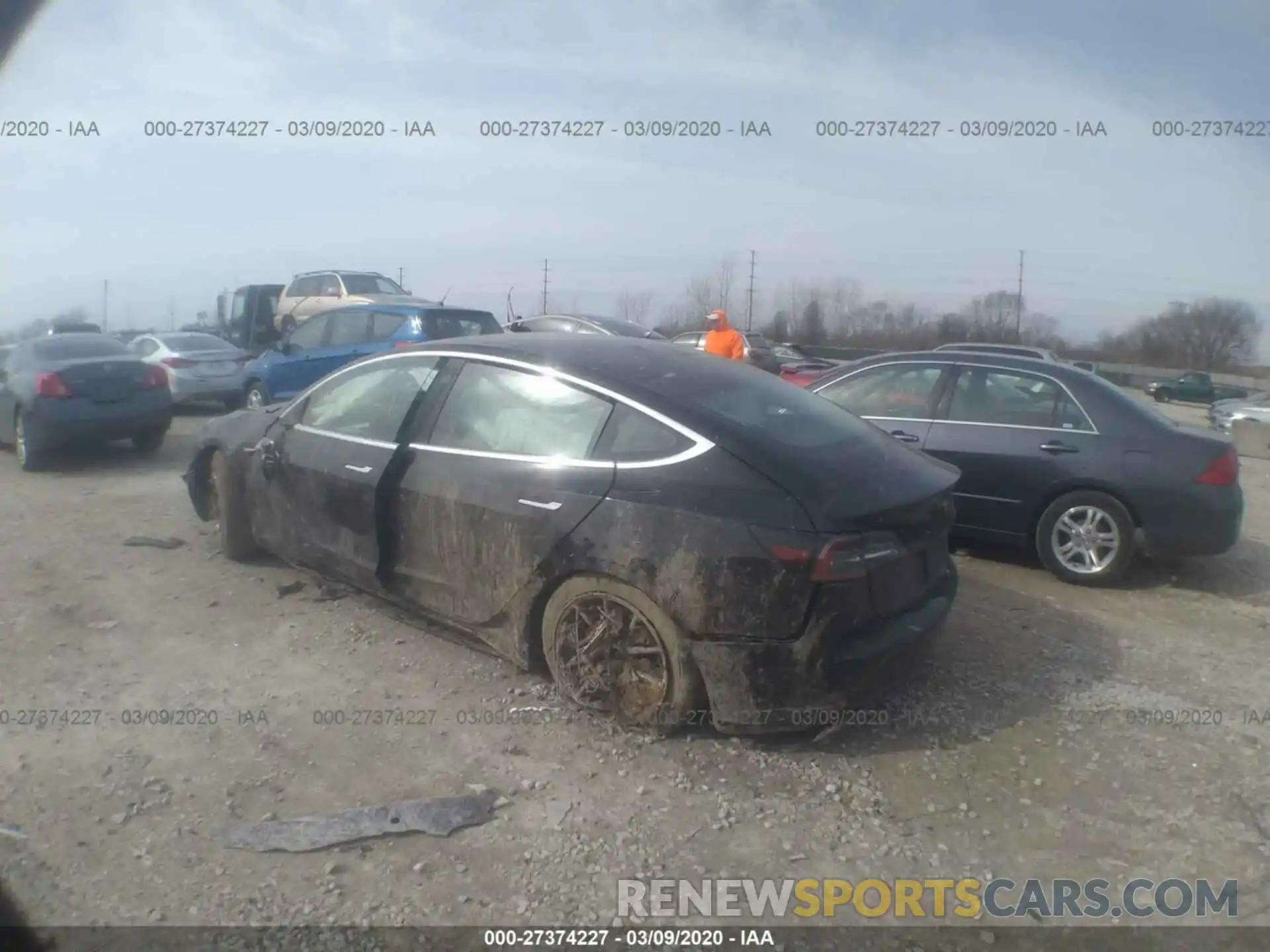 3 Photograph of a damaged car 5YJ3E1EA1LF609349 TESLA MODEL 3 2020