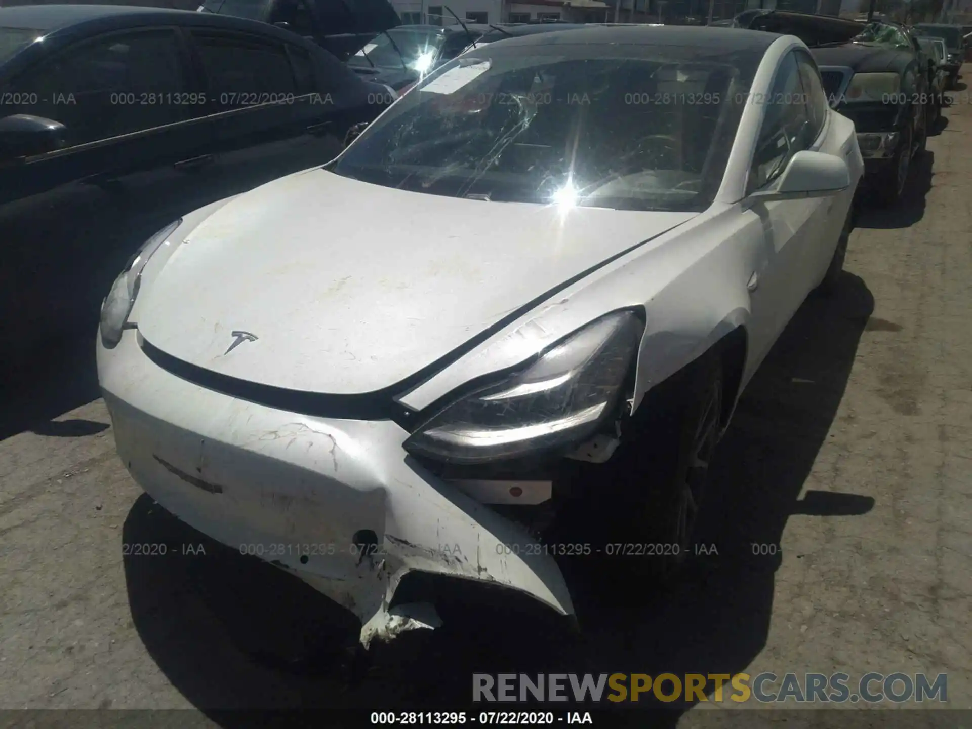 6 Photograph of a damaged car 5YJ3E1EA1LF612462 TESLA MODEL 3 2020