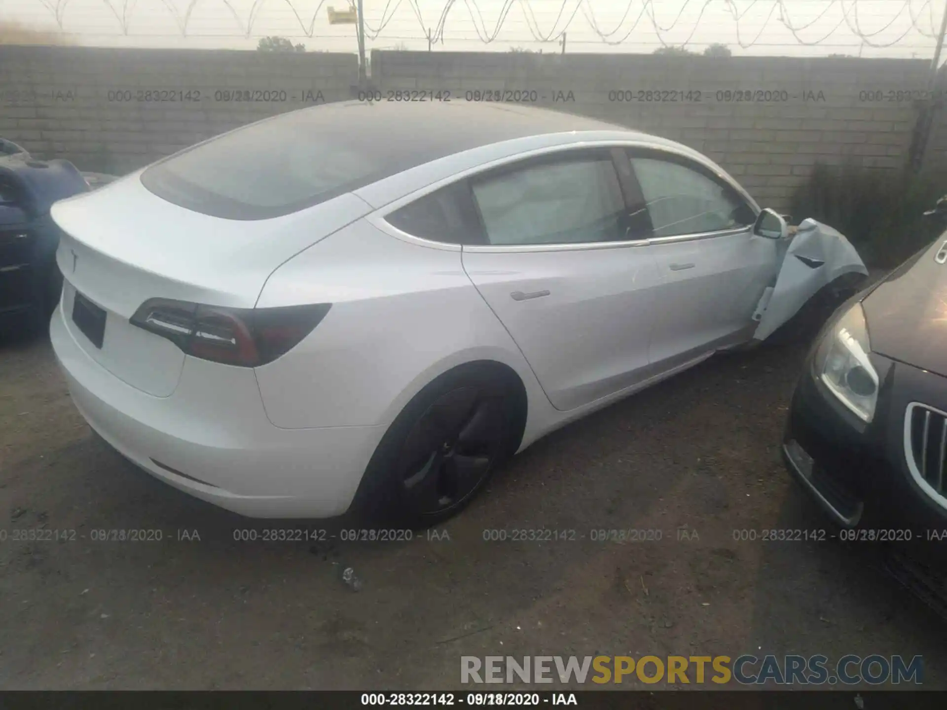 15 Photograph of a damaged car 5YJ3E1EA1LF615264 TESLA MODEL 3 2020