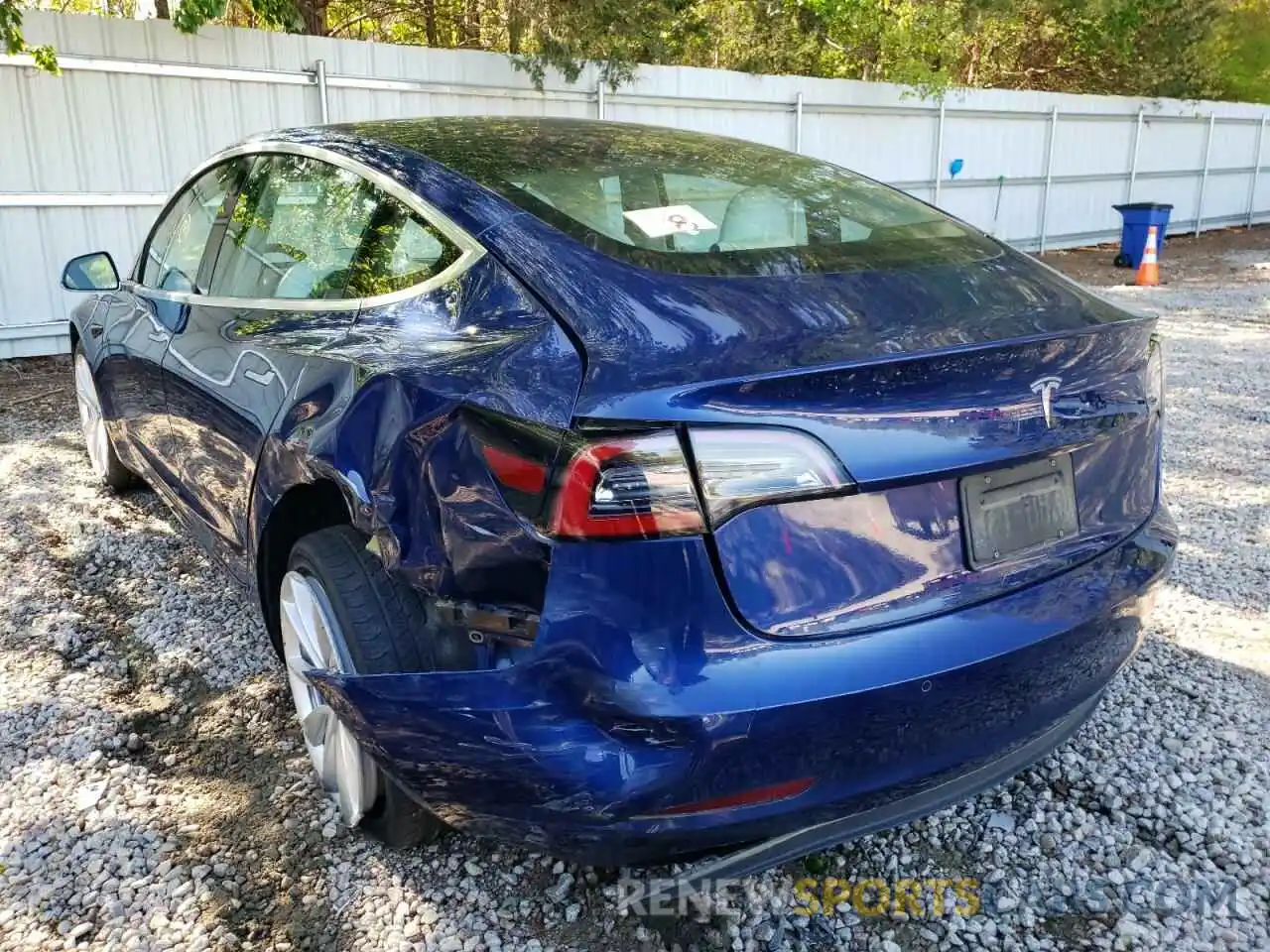 3 Photograph of a damaged car 5YJ3E1EA1LF615832 TESLA MODEL 3 2020