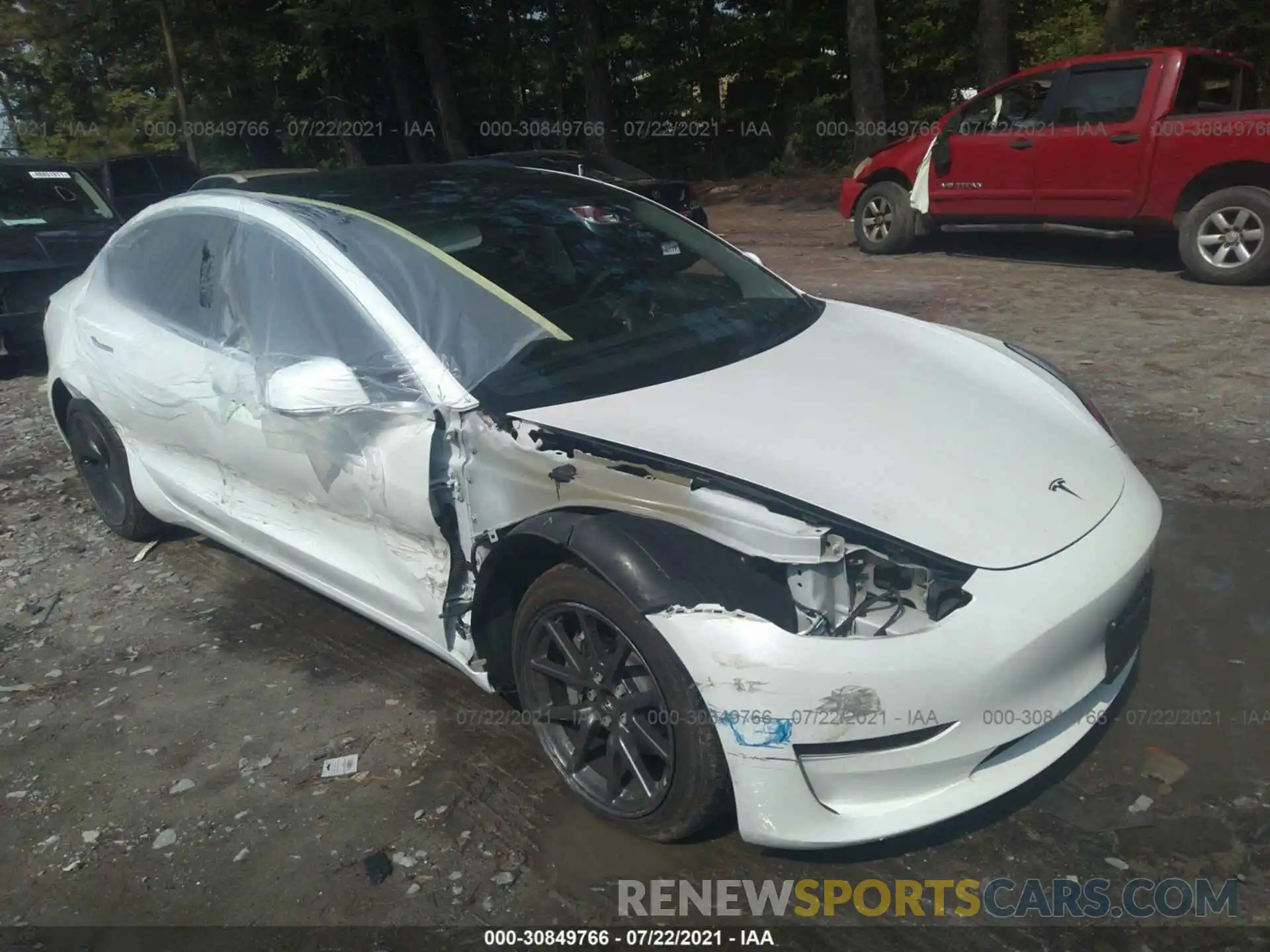 1 Photograph of a damaged car 5YJ3E1EA1LF632534 TESLA MODEL 3 2020