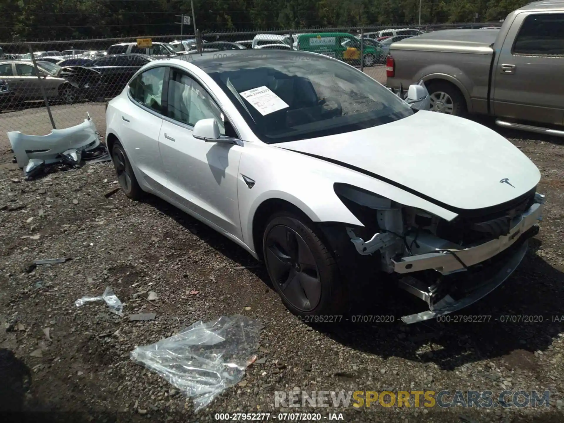 1 Photograph of a damaged car 5YJ3E1EA1LF632940 TESLA MODEL 3 2020