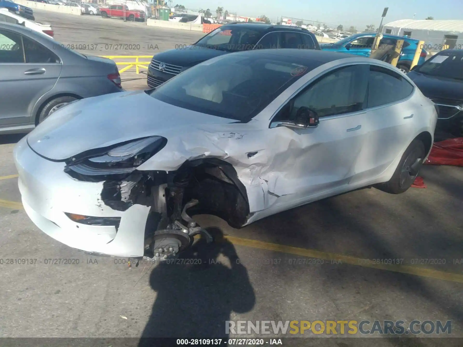 2 Photograph of a damaged car 5YJ3E1EA1LF633506 TESLA MODEL 3 2020