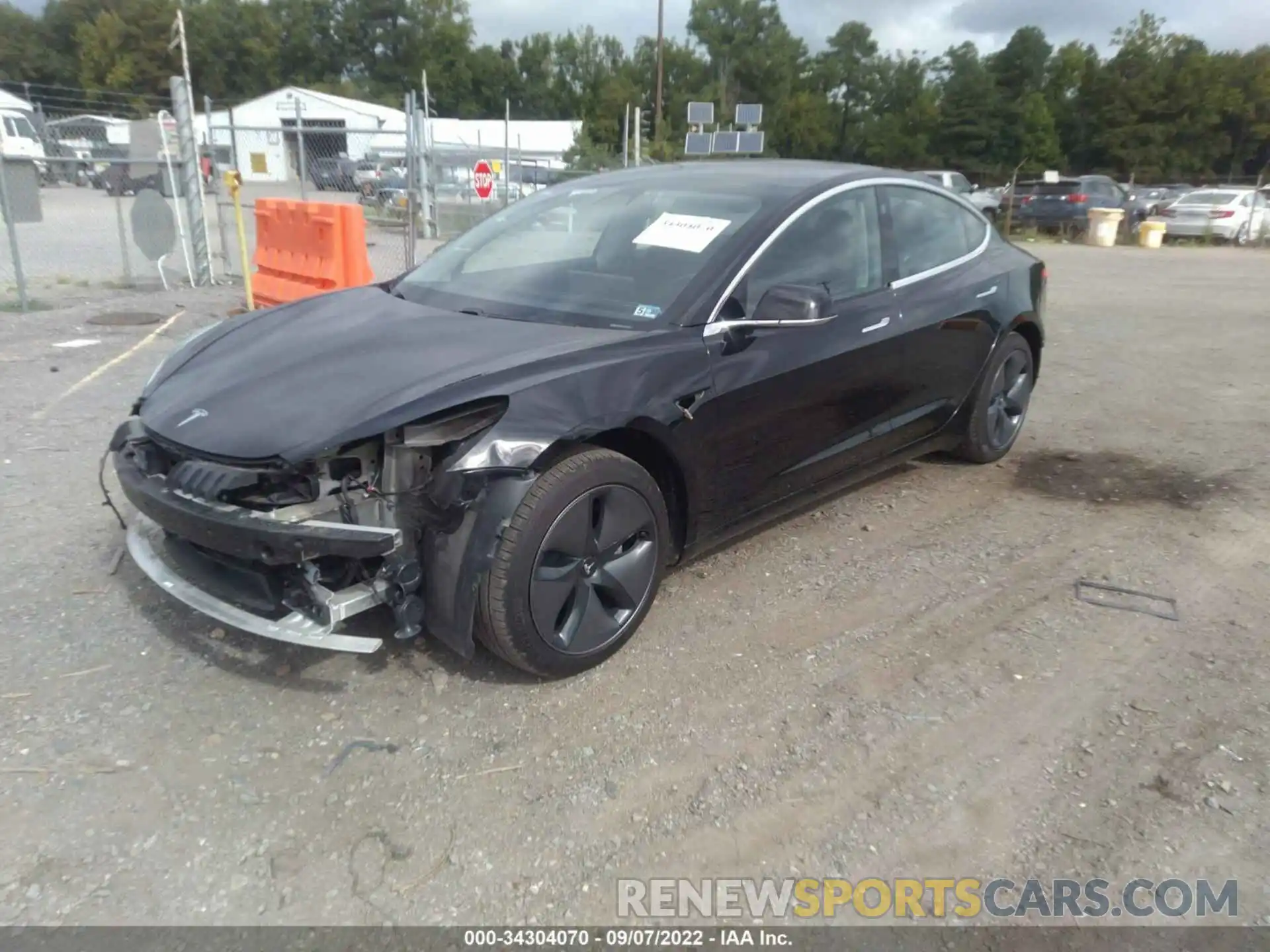 2 Photograph of a damaged car 5YJ3E1EA1LF657613 TESLA MODEL 3 2020