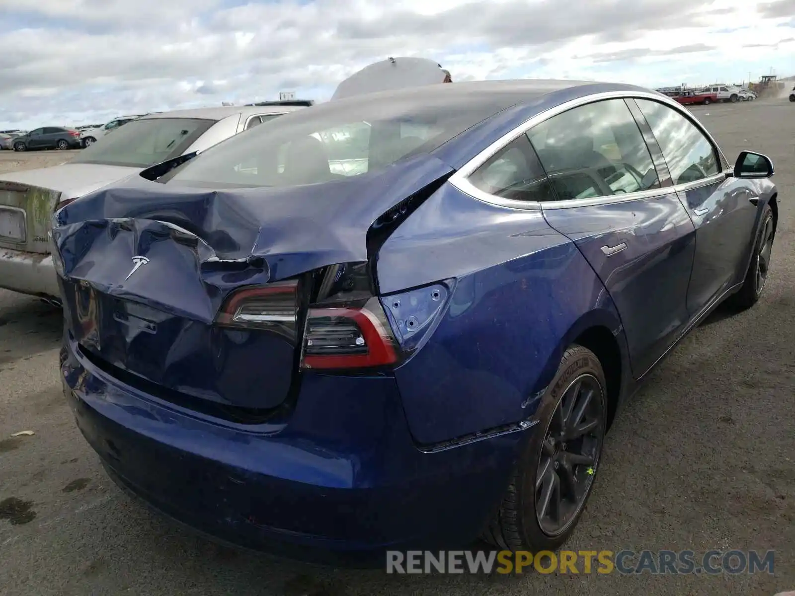 4 Photograph of a damaged car 5YJ3E1EA1LF658485 TESLA MODEL 3 2020