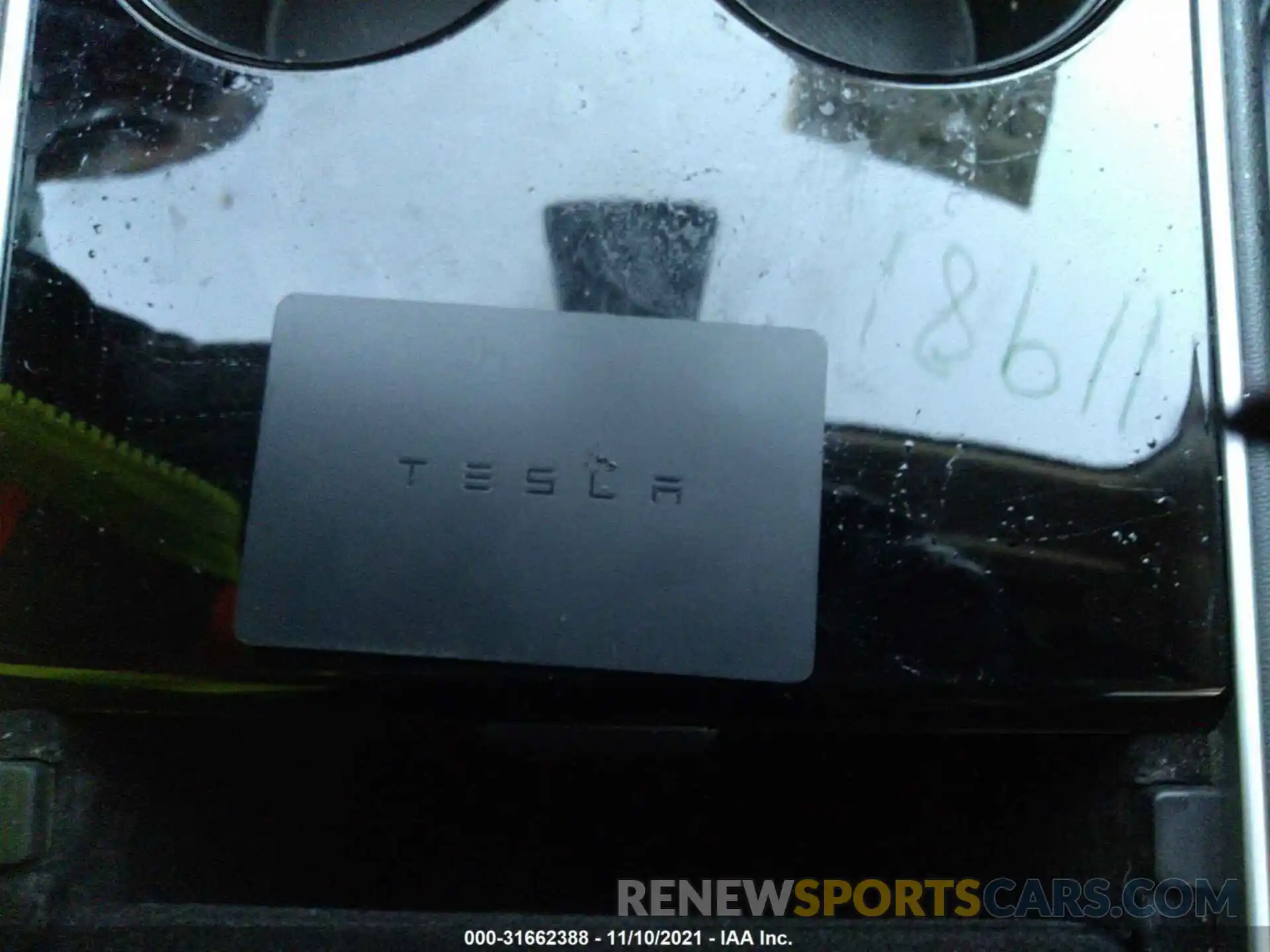 11 Photograph of a damaged car 5YJ3E1EA1LF660897 TESLA MODEL 3 2020