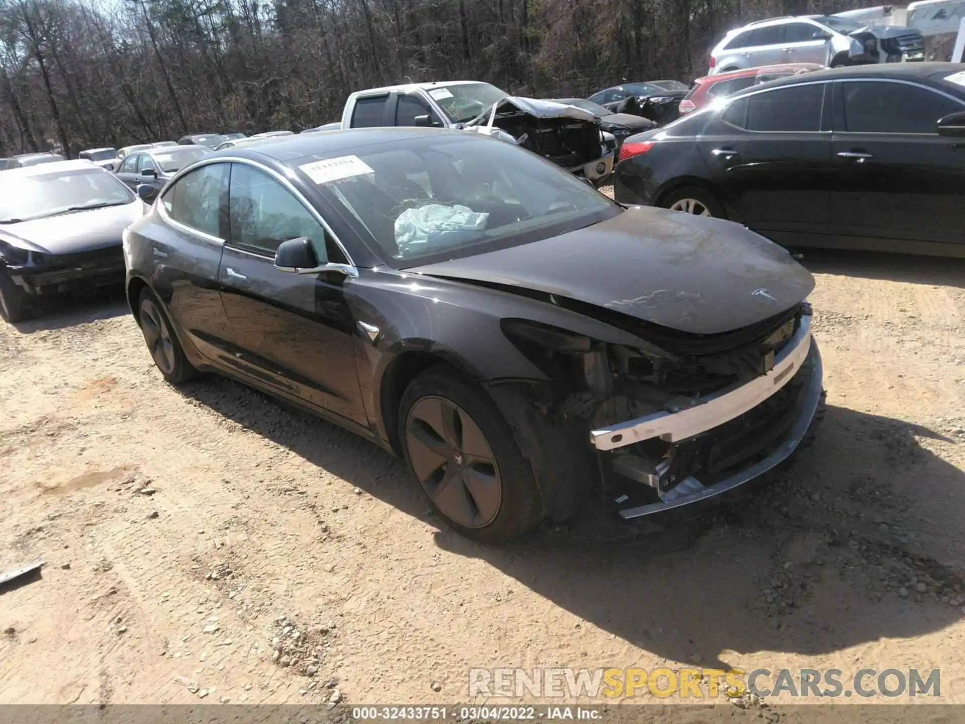 1 Photograph of a damaged car 5YJ3E1EA1LF736490 TESLA MODEL 3 2020