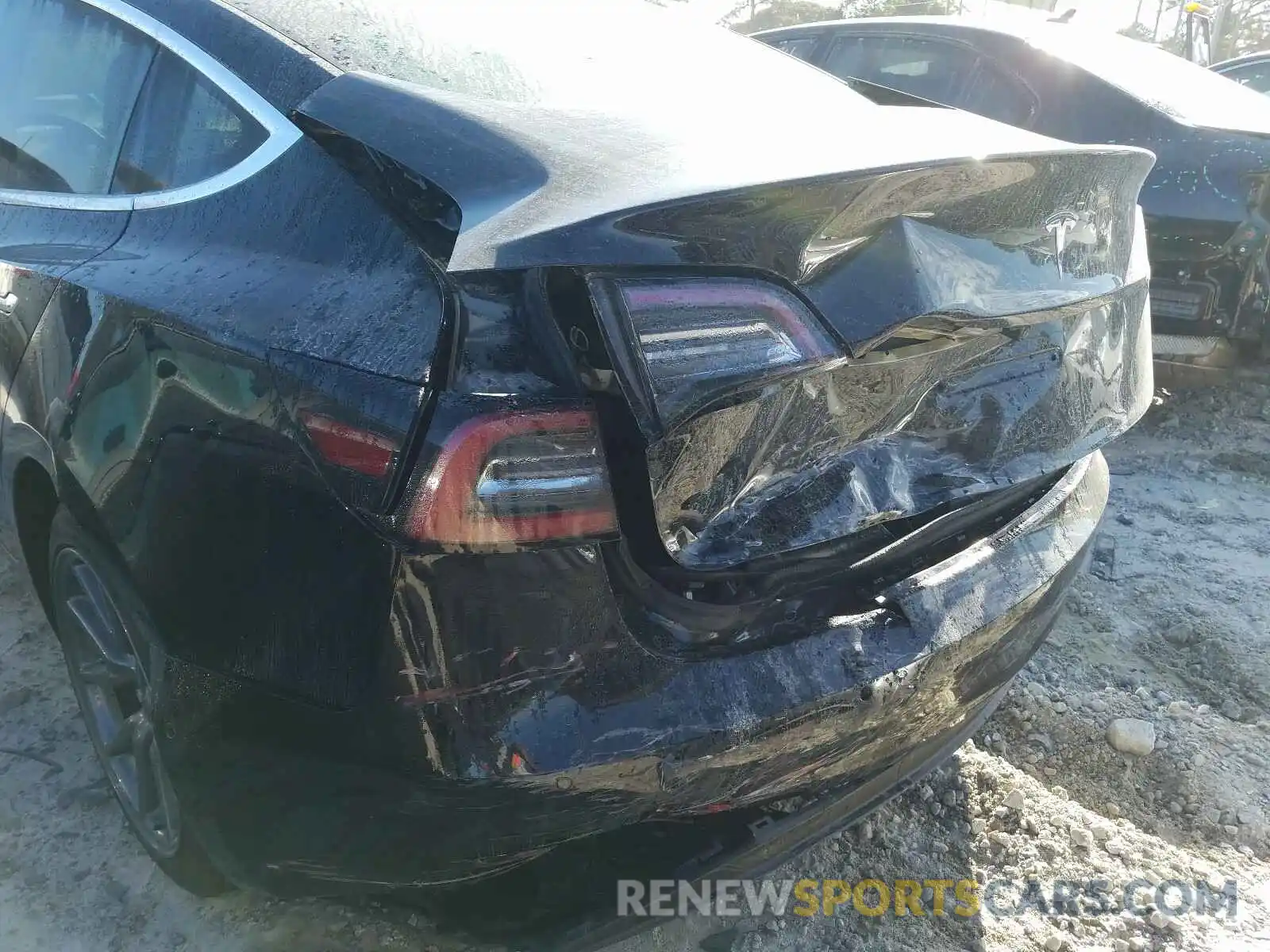 9 Photograph of a damaged car 5YJ3E1EA1LF740863 TESLA MODEL 3 2020