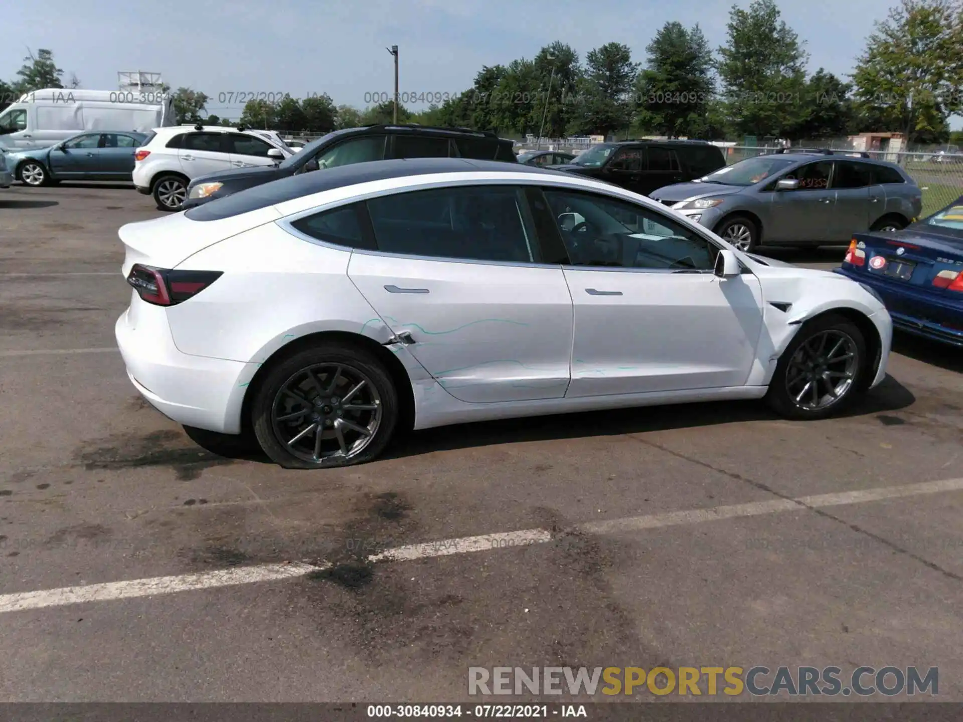 6 Photograph of a damaged car 5YJ3E1EA1LF747179 TESLA MODEL 3 2020