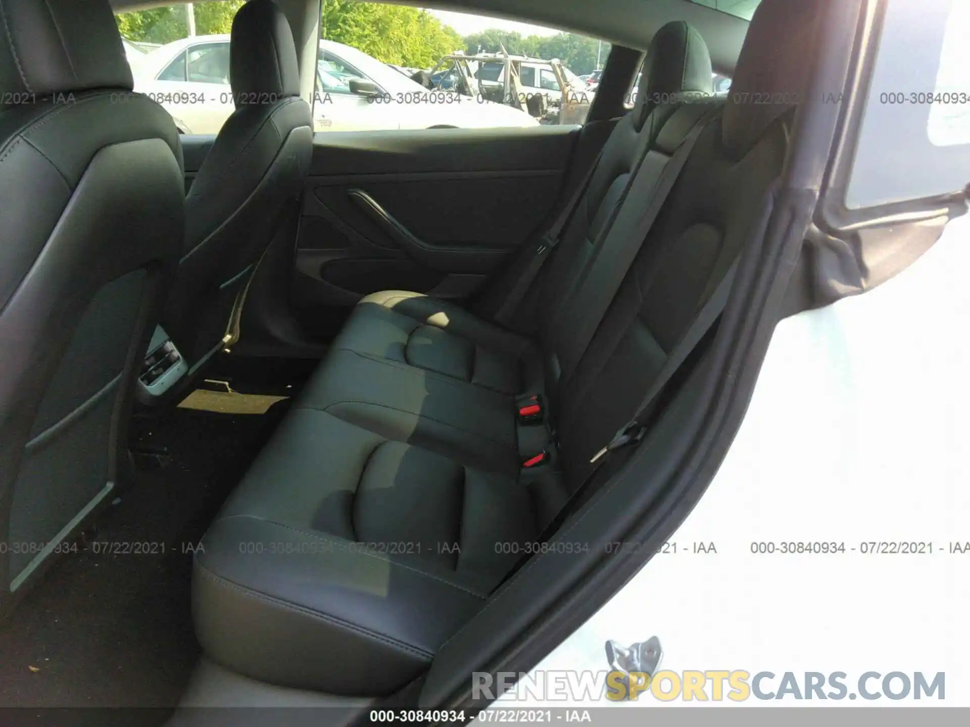 8 Photograph of a damaged car 5YJ3E1EA1LF747179 TESLA MODEL 3 2020