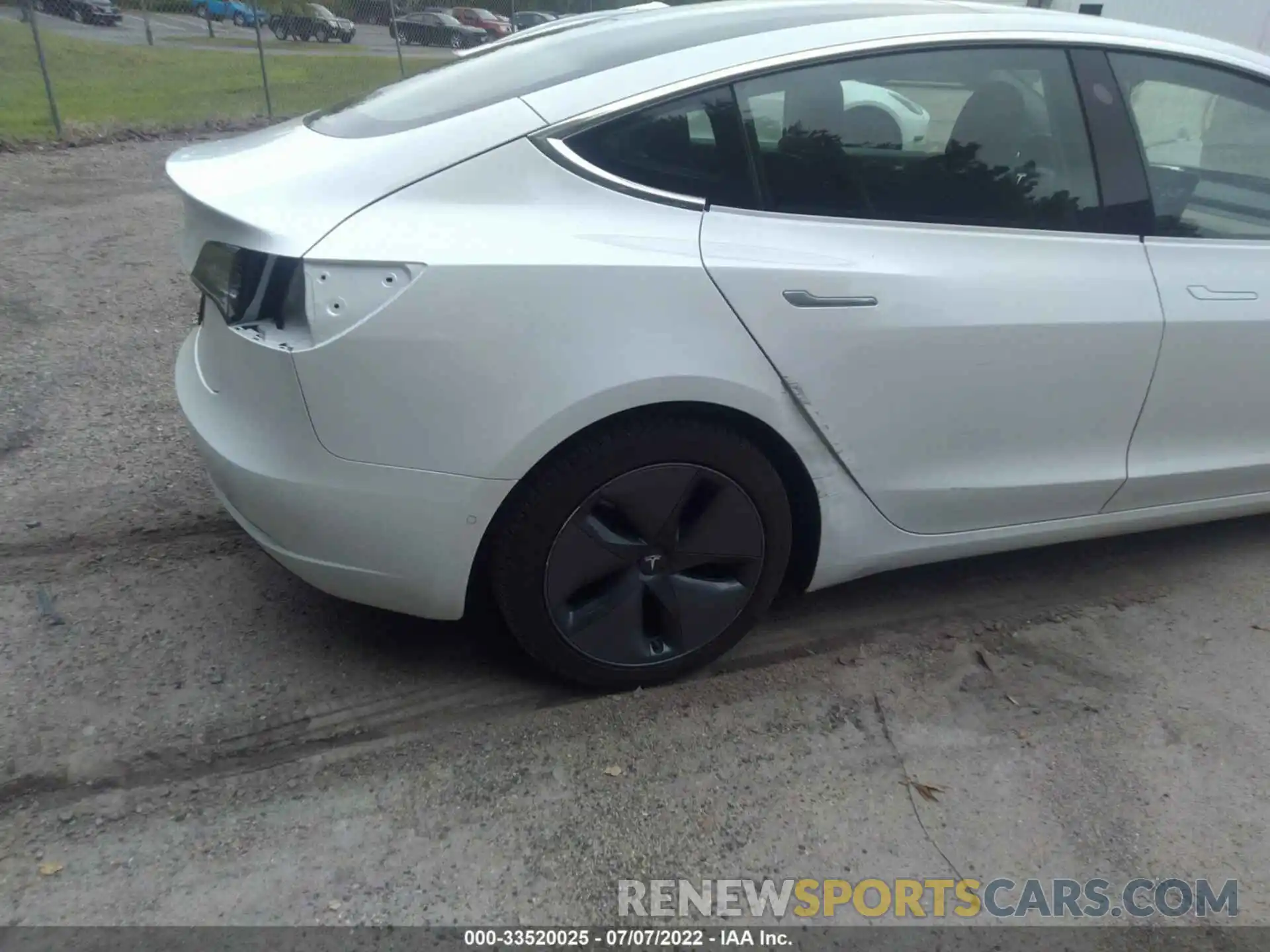 6 Photograph of a damaged car 5YJ3E1EA1LF785124 TESLA MODEL 3 2020