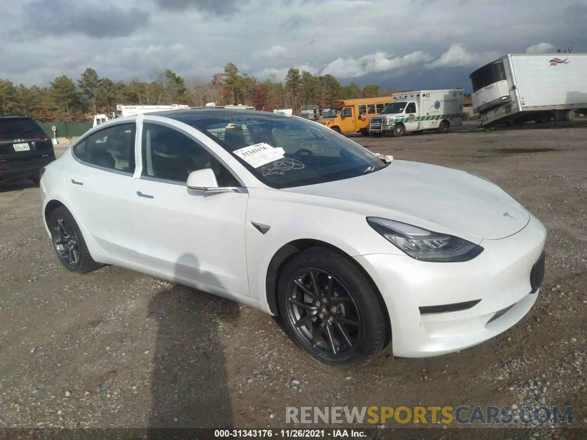 1 Photograph of a damaged car 5YJ3E1EA1LF792655 TESLA MODEL 3 2020