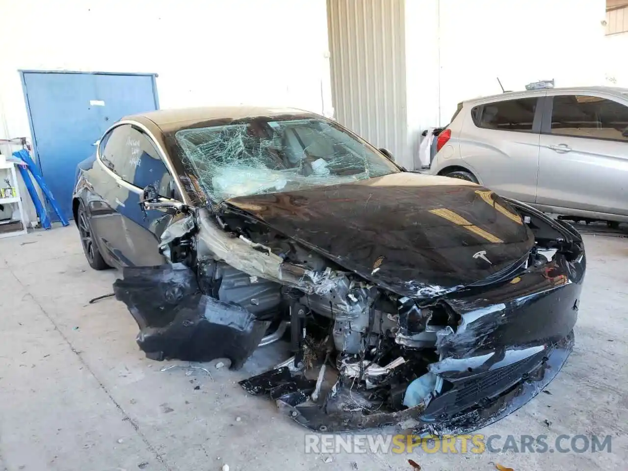 1 Photograph of a damaged car 5YJ3E1EA1LF796639 TESLA MODEL 3 2020