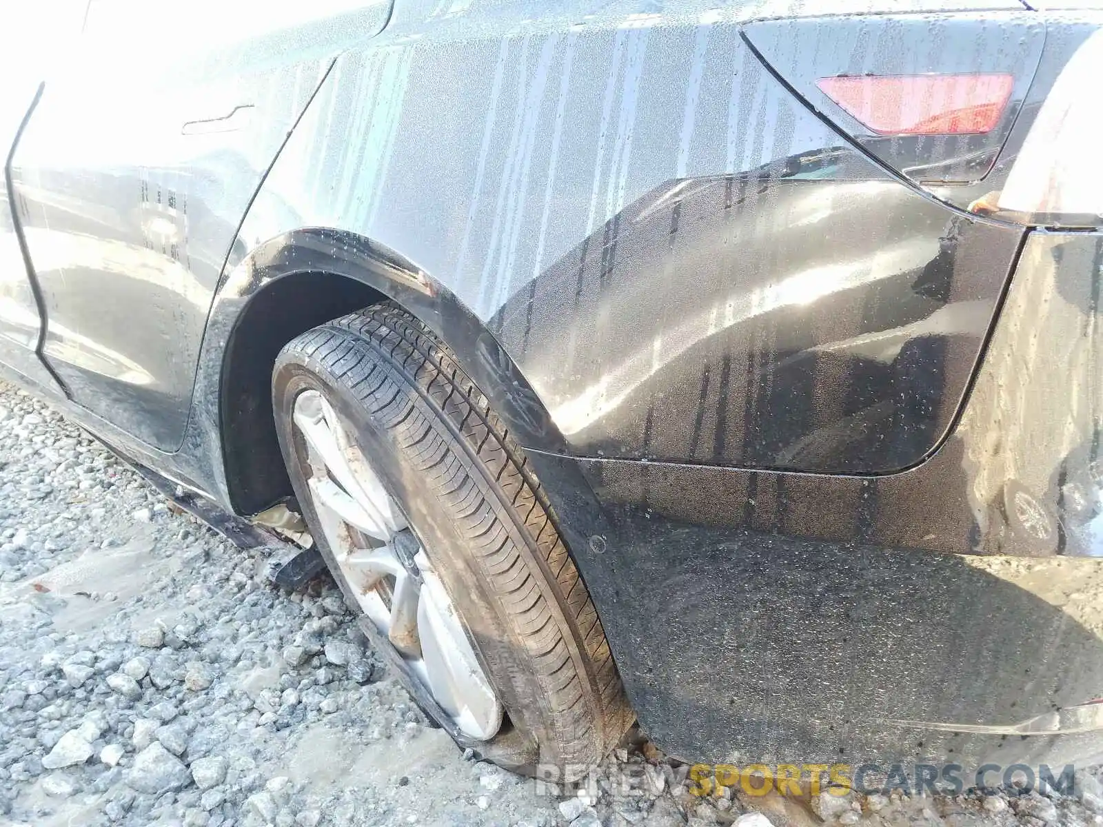 9 Photograph of a damaged car 5YJ3E1EA1LF797418 TESLA MODEL 3 2020