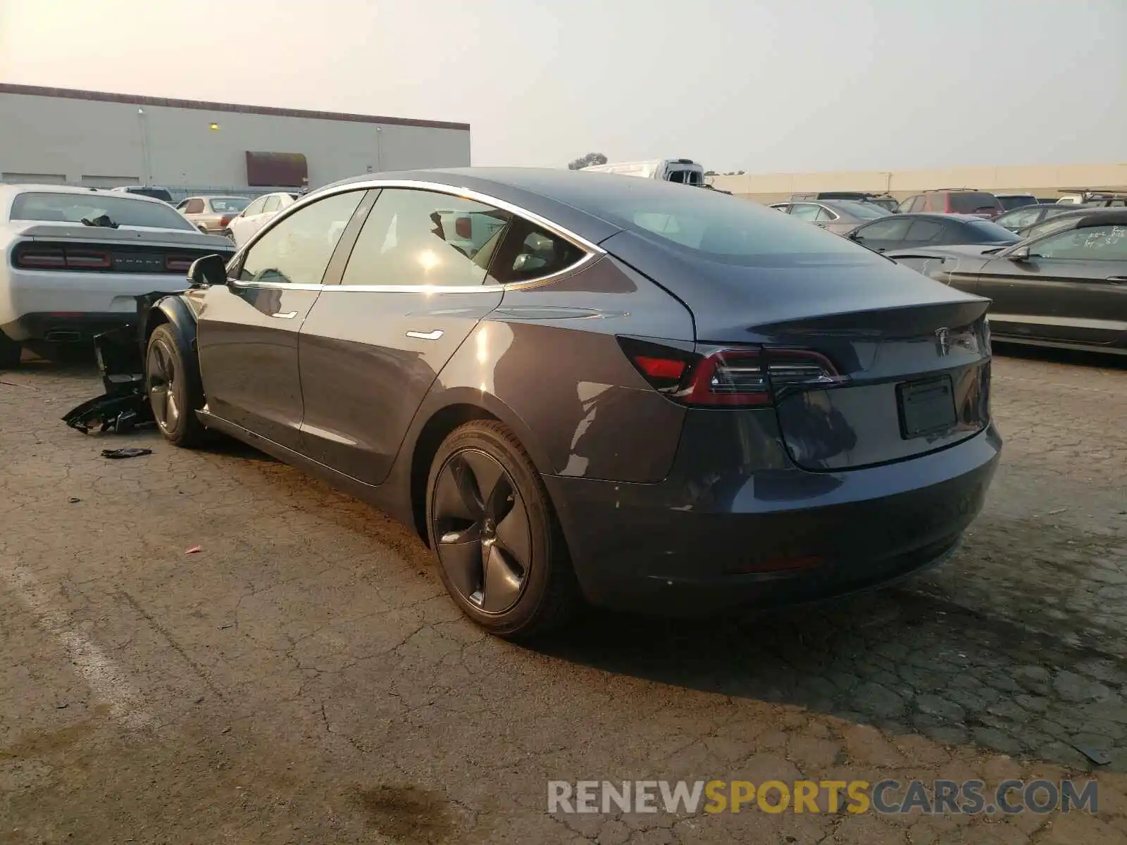 3 Photograph of a damaged car 5YJ3E1EA1LF798410 TESLA MODEL 3 2020