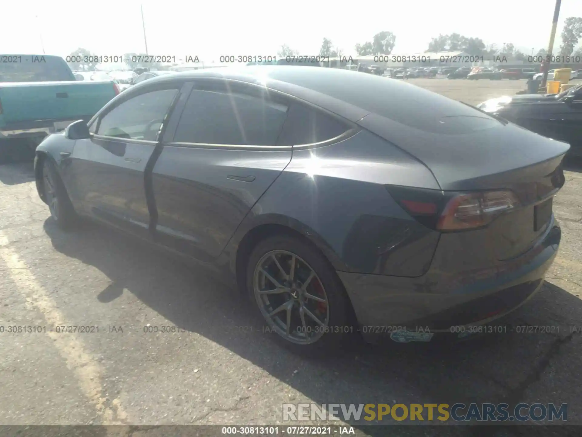 3 Photograph of a damaged car 5YJ3E1EA1LF804836 TESLA MODEL 3 2020