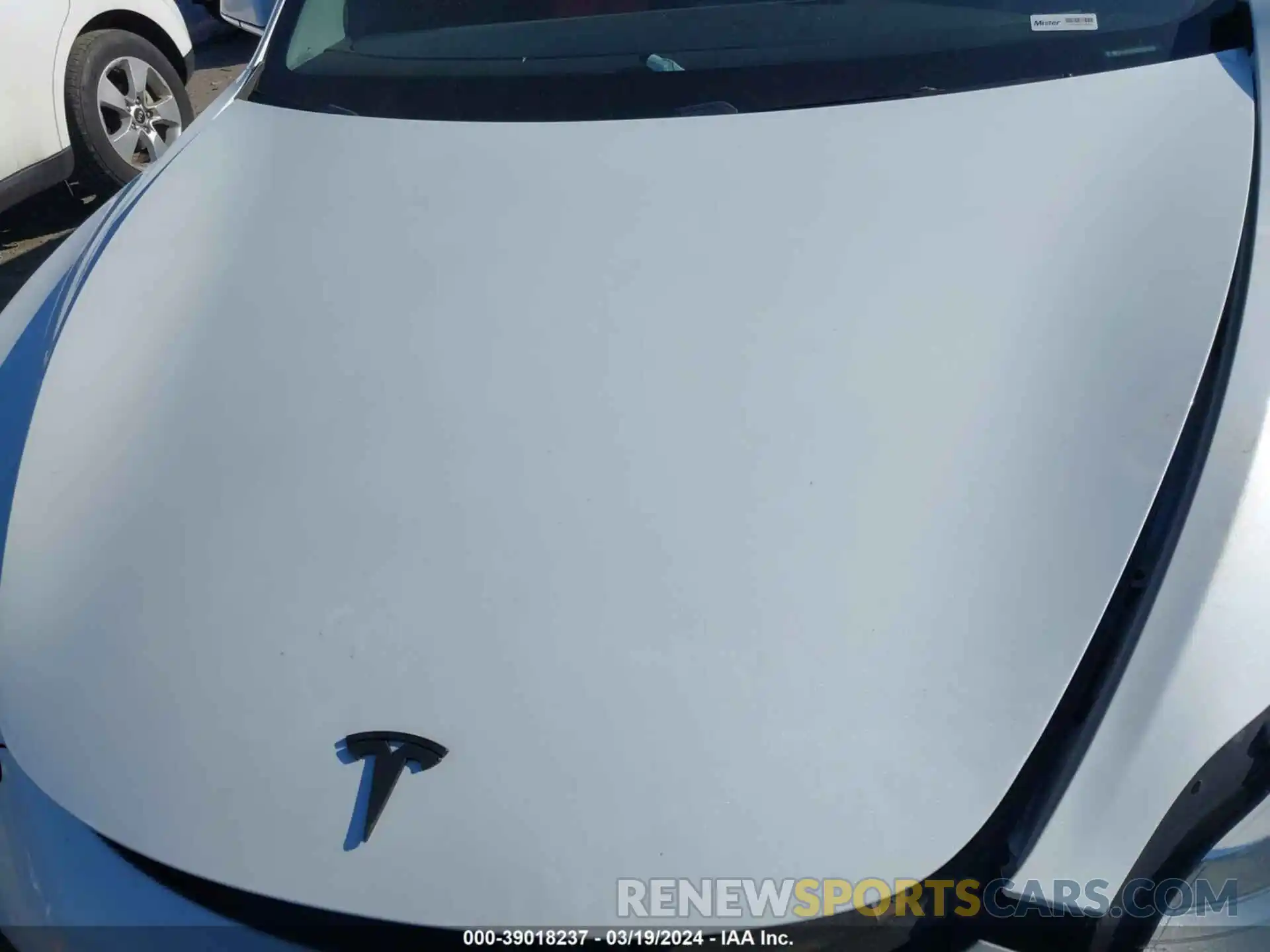 10 Photograph of a damaged car 5YJ3E1EA2LF504268 TESLA MODEL 3 2020