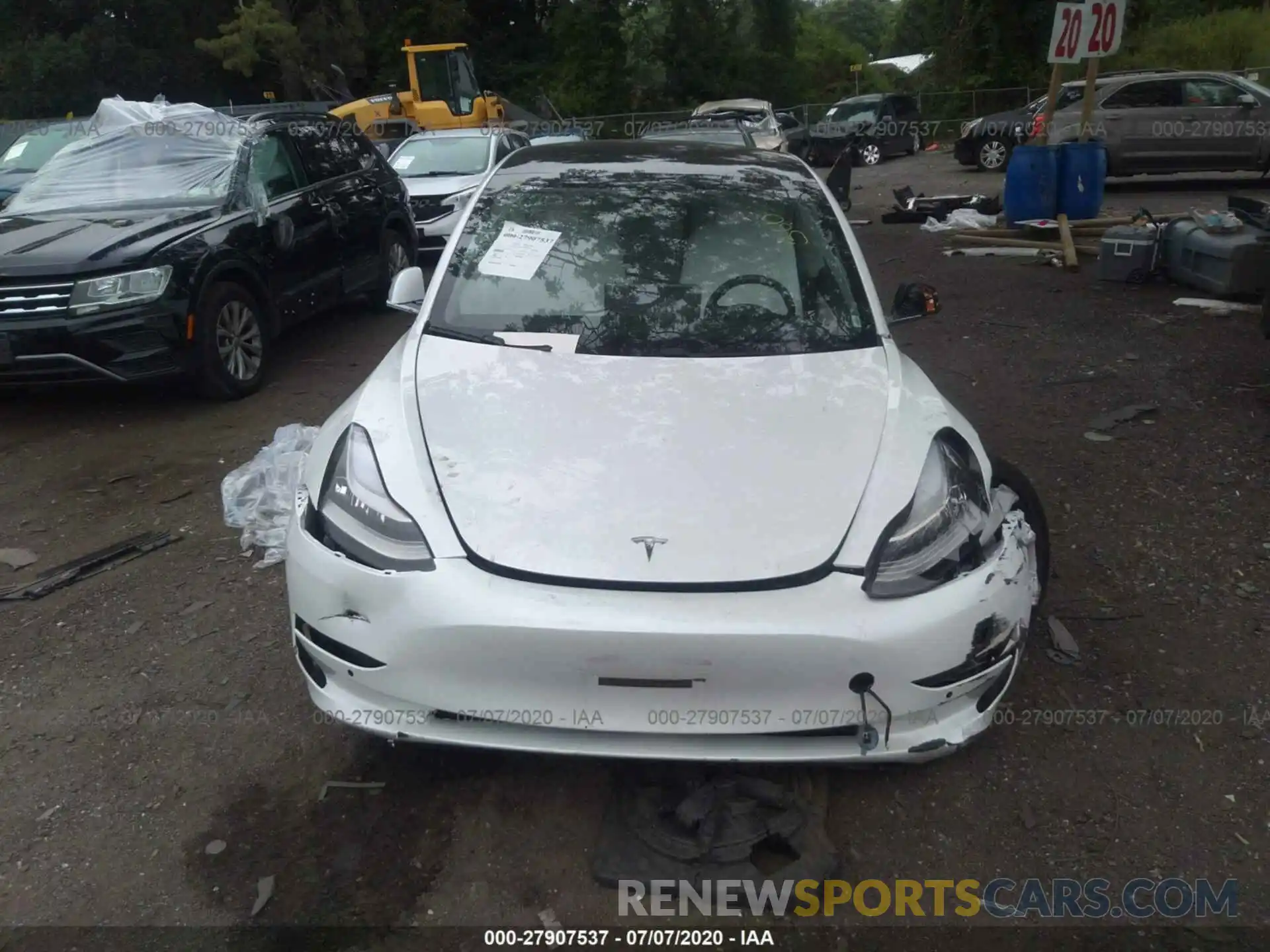 11 Photograph of a damaged car 5YJ3E1EA2LF509938 TESLA MODEL 3 2020