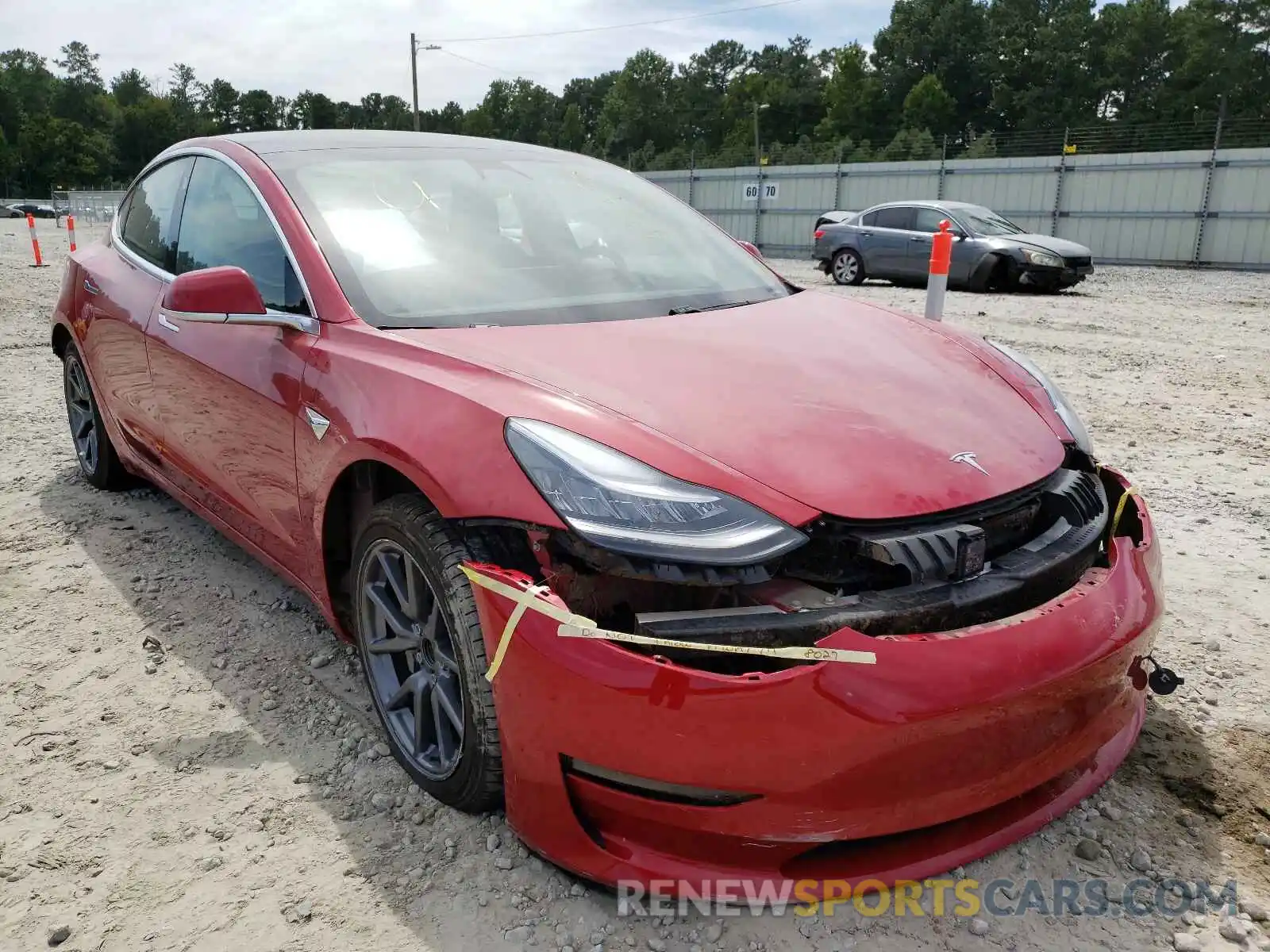 1 Photograph of a damaged car 5YJ3E1EA2LF609294 TESLA MODEL 3 2020