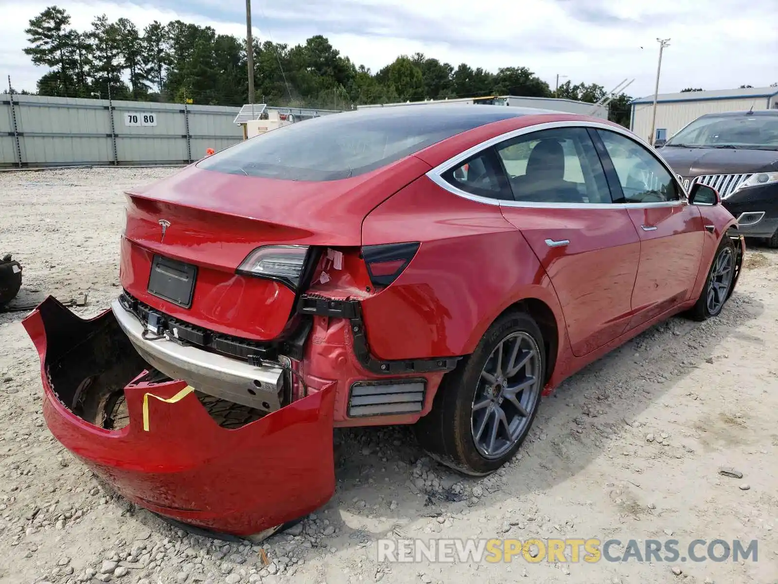 4 Photograph of a damaged car 5YJ3E1EA2LF609294 TESLA MODEL 3 2020