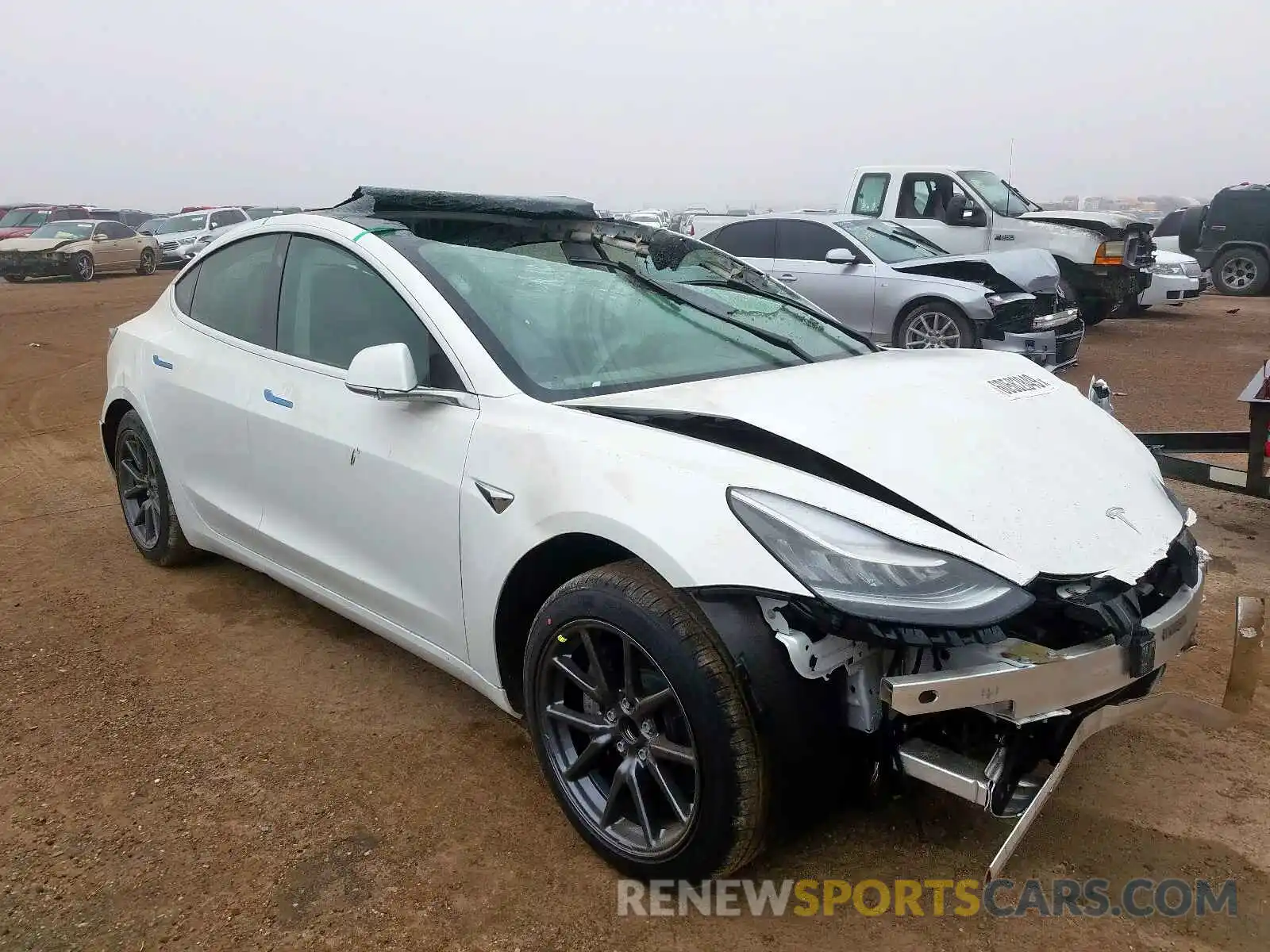 1 Photograph of a damaged car 5YJ3E1EA2LF612146 TESLA MODEL 3 2020