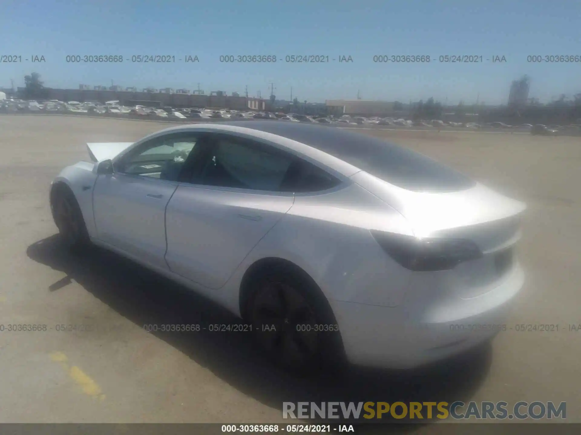 3 Photograph of a damaged car 5YJ3E1EA2LF612678 TESLA MODEL 3 2020