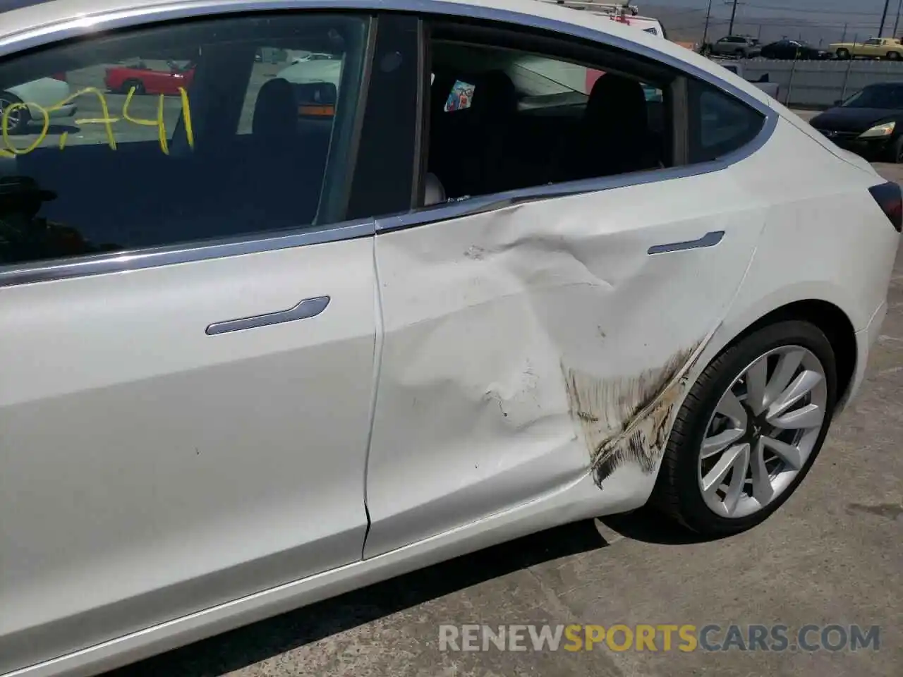 9 Photograph of a damaged car 5YJ3E1EA2LF645812 TESLA MODEL 3 2020