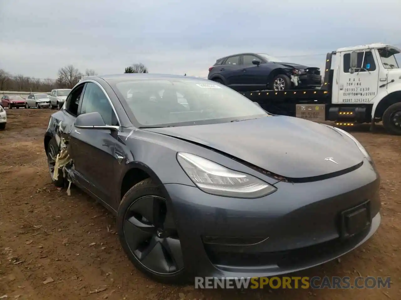 1 Photograph of a damaged car 5YJ3E1EA2LF705216 TESLA MODEL 3 2020