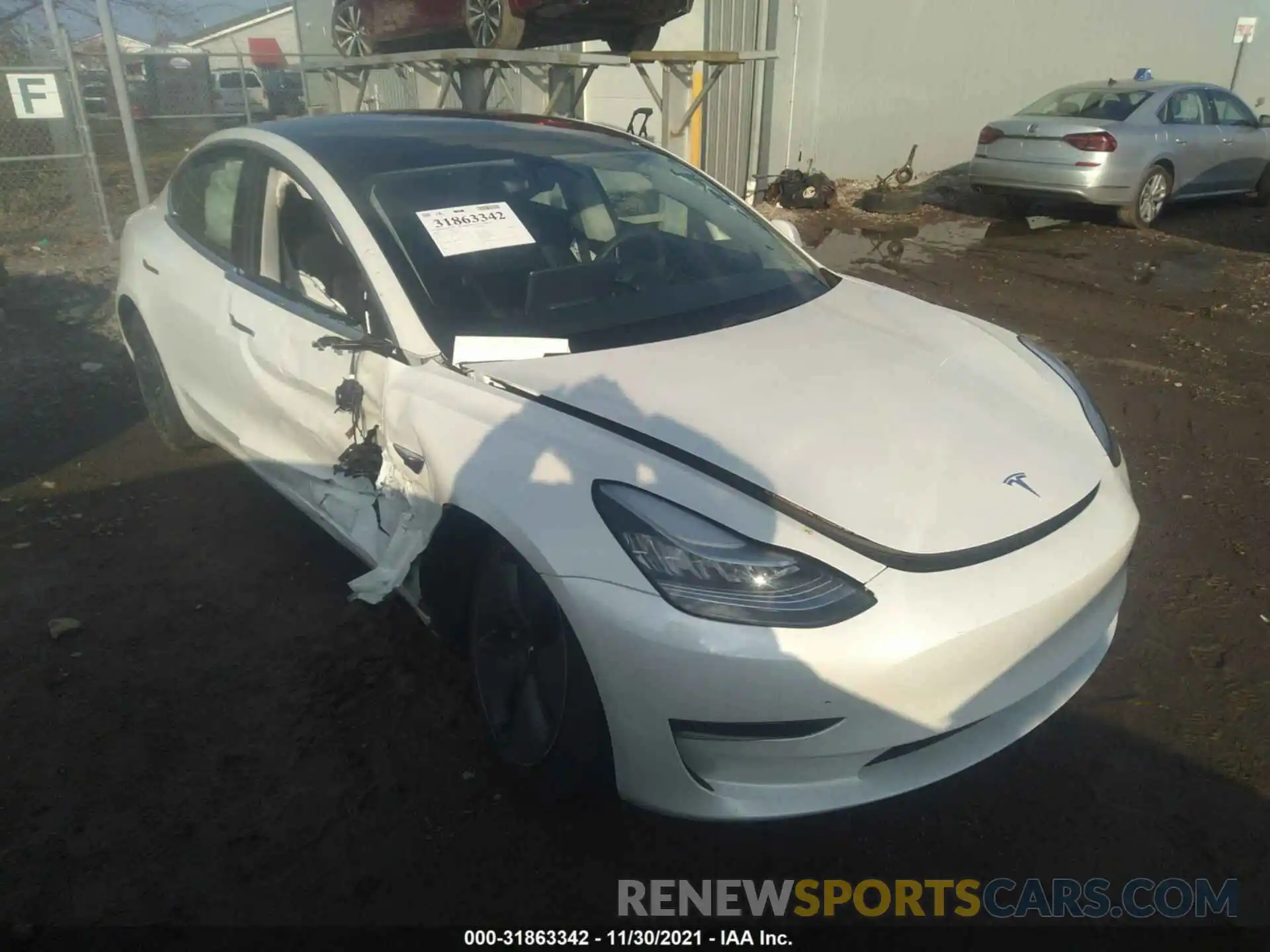 1 Photograph of a damaged car 5YJ3E1EA2LF706303 TESLA MODEL 3 2020