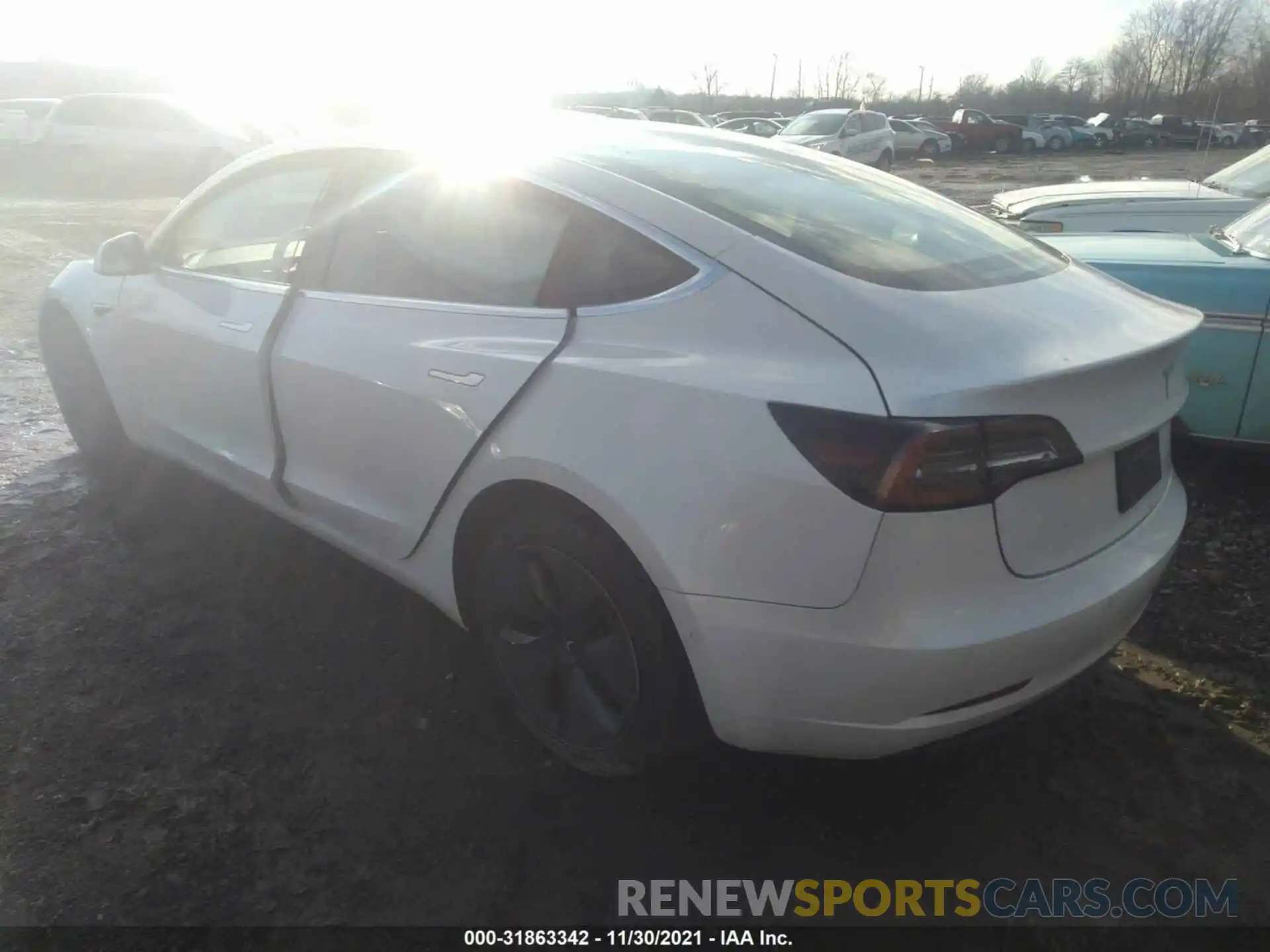 3 Photograph of a damaged car 5YJ3E1EA2LF706303 TESLA MODEL 3 2020