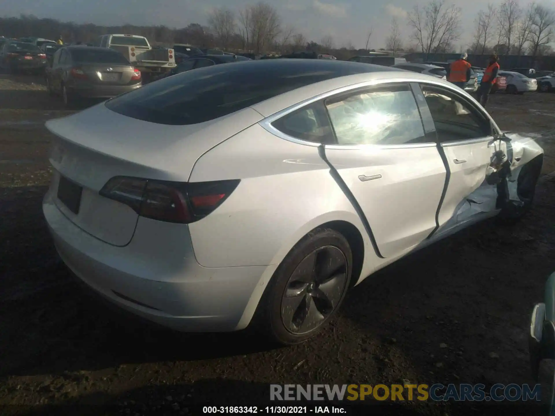 4 Photograph of a damaged car 5YJ3E1EA2LF706303 TESLA MODEL 3 2020