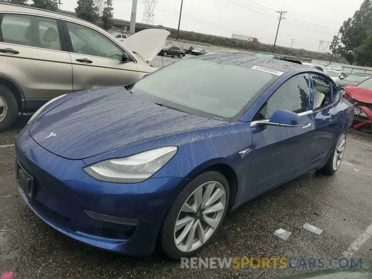 1 Photograph of a damaged car 5YJ3E1EA2LF710285 TESLA MODEL 3 2020