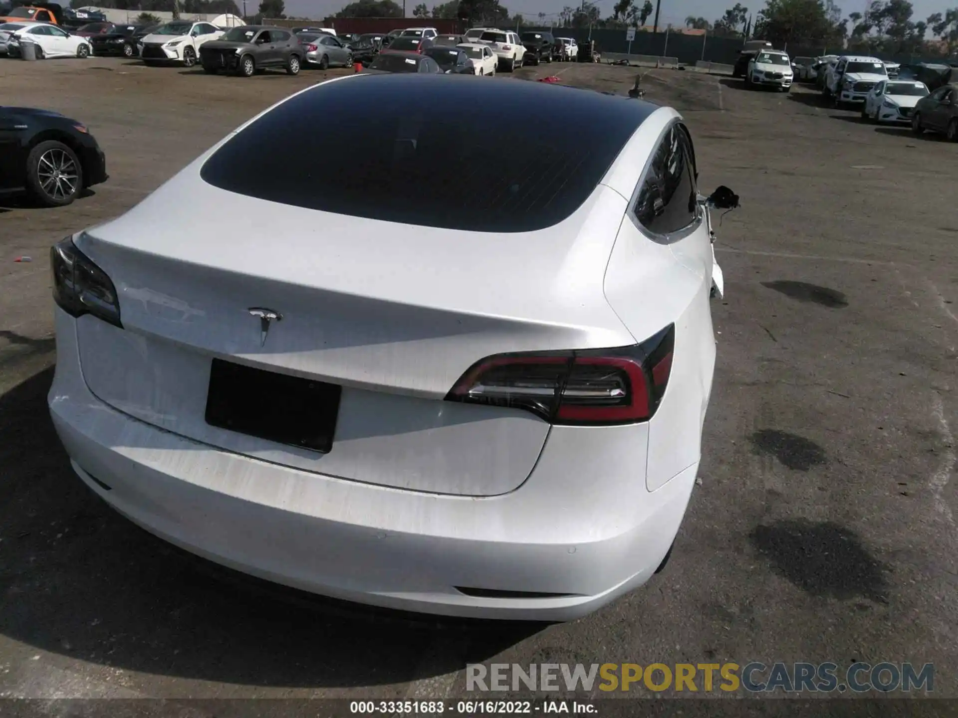 4 Photograph of a damaged car 5YJ3E1EA2LF718175 TESLA MODEL 3 2020