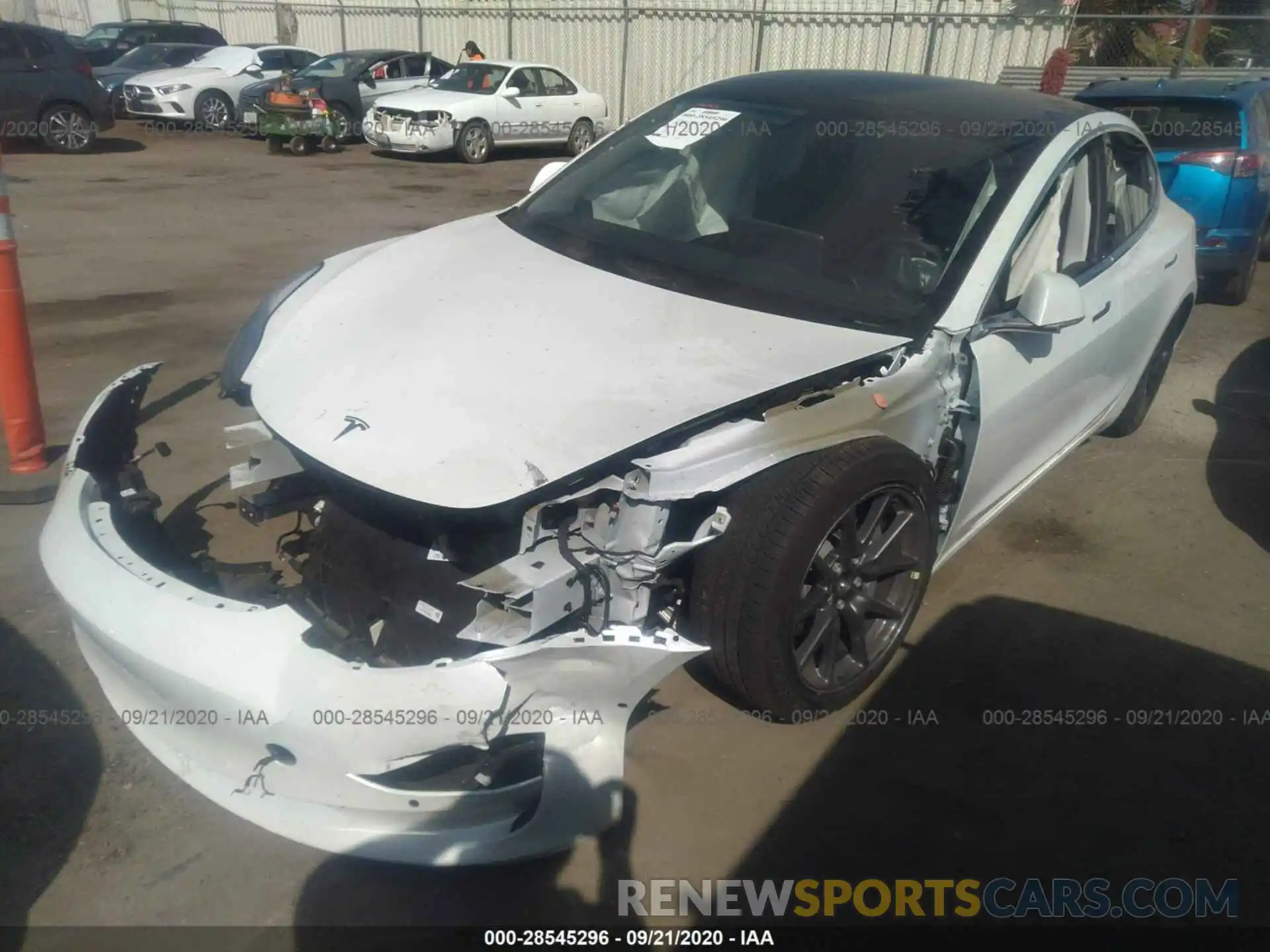 2 Photograph of a damaged car 5YJ3E1EA2LF737051 TESLA MODEL 3 2020