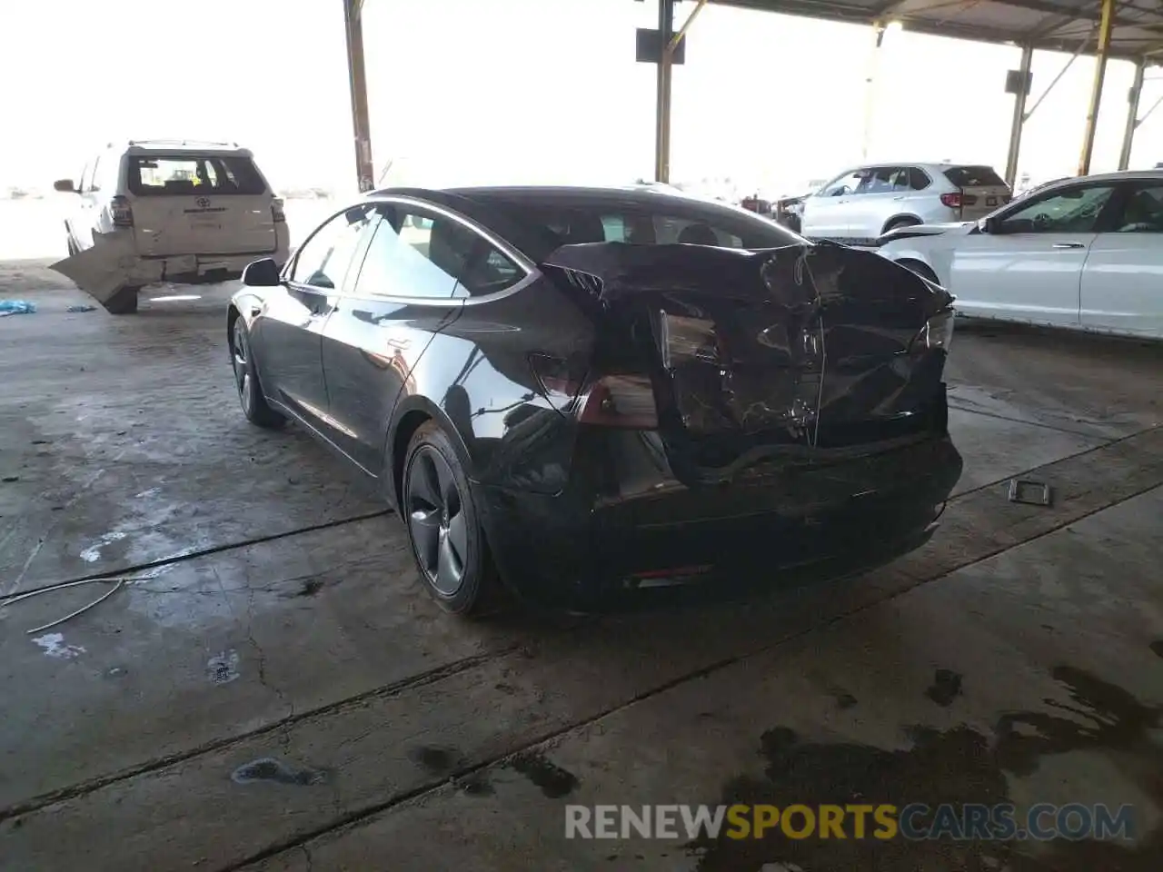 3 Photograph of a damaged car 5YJ3E1EA2LF743304 TESLA MODEL 3 2020