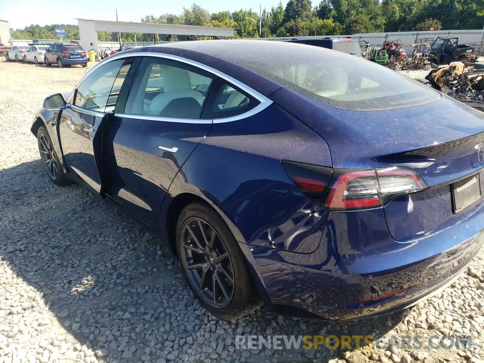 3 Фотография поврежденного автомобиля 5YJ3E1EA2LF785844 TESLA MODEL 3 2020