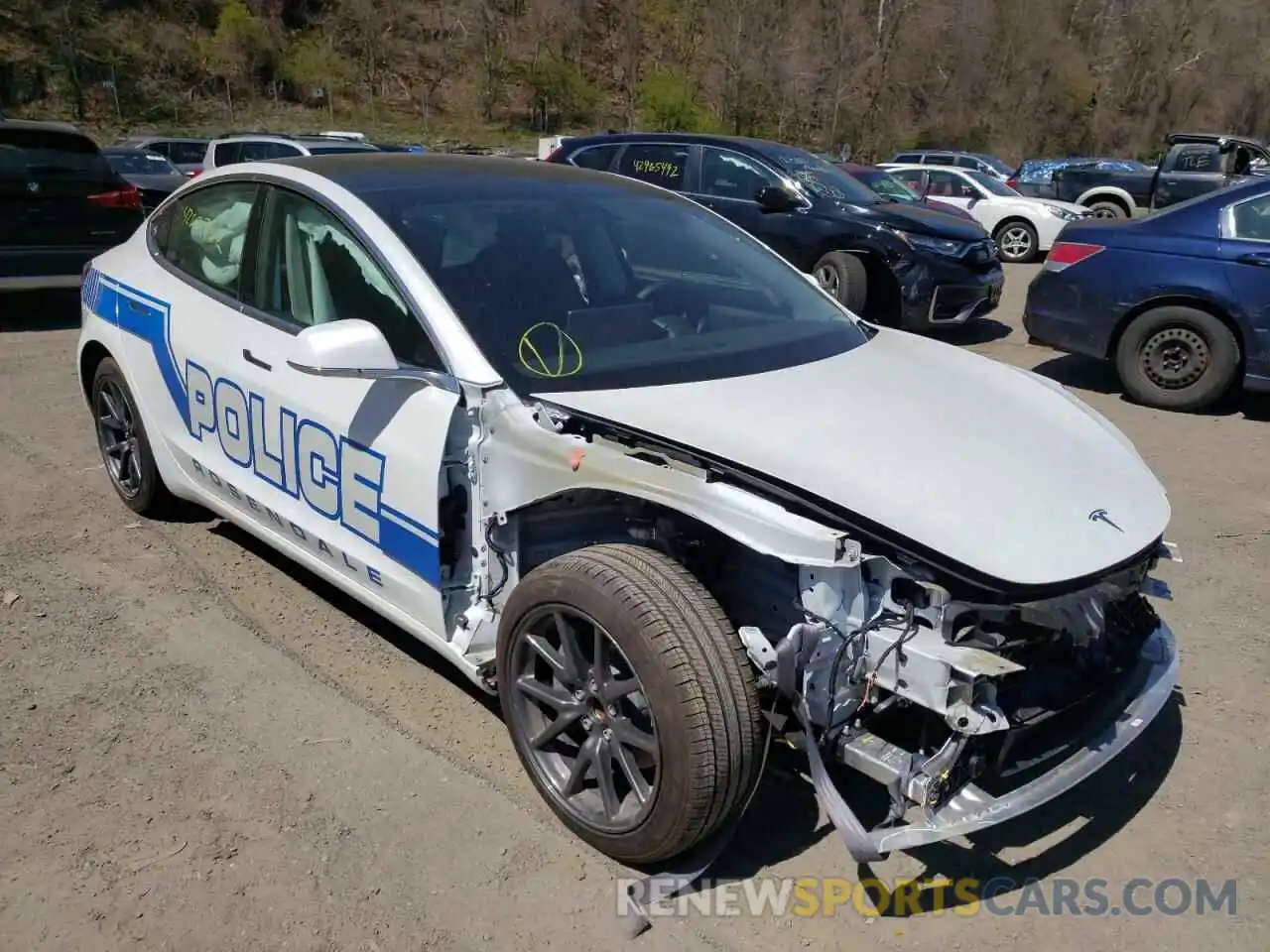 1 Photograph of a damaged car 5YJ3E1EA2LF792793 TESLA MODEL 3 2020