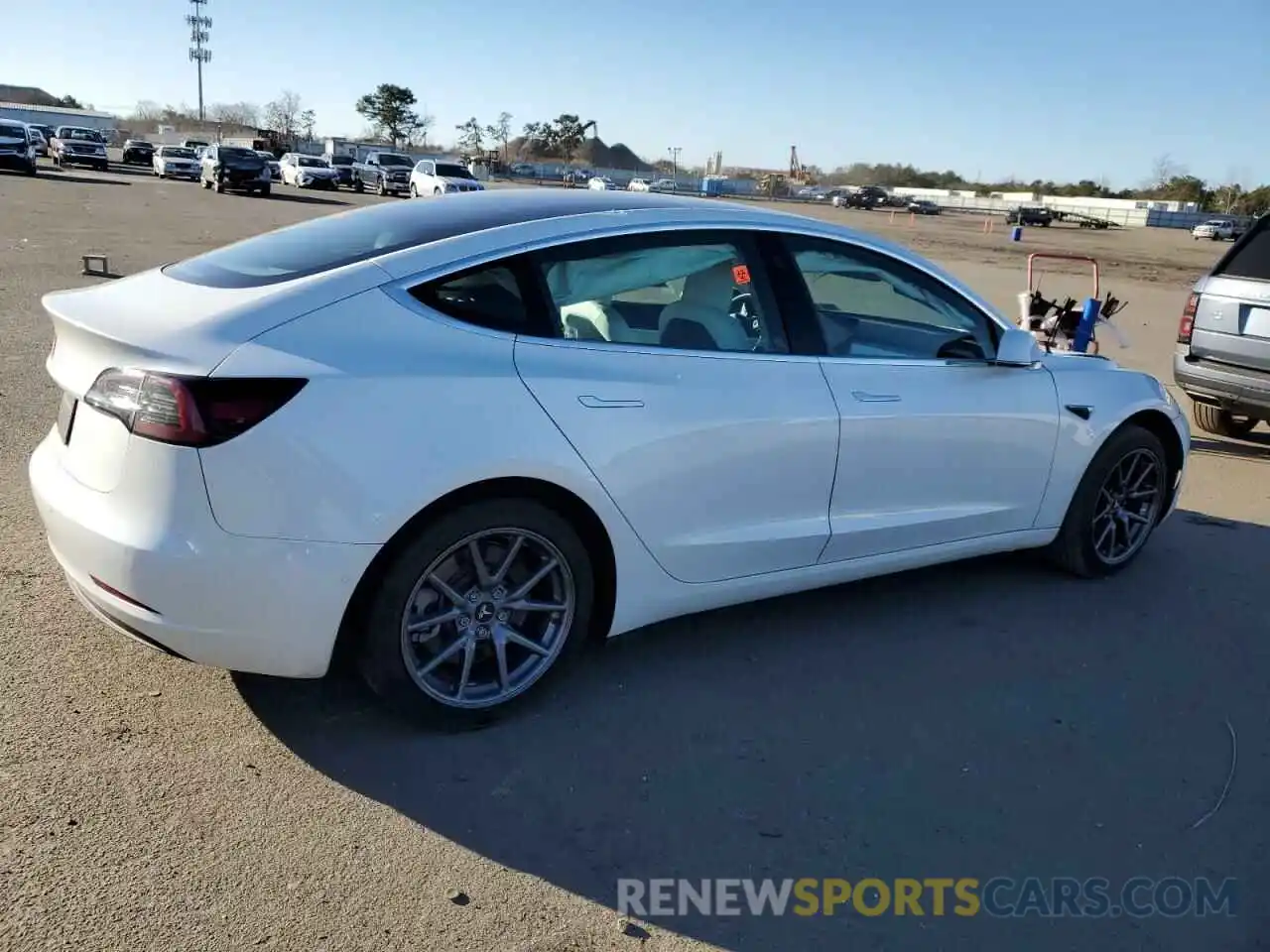 3 Photograph of a damaged car 5YJ3E1EA2LF793314 TESLA MODEL 3 2020