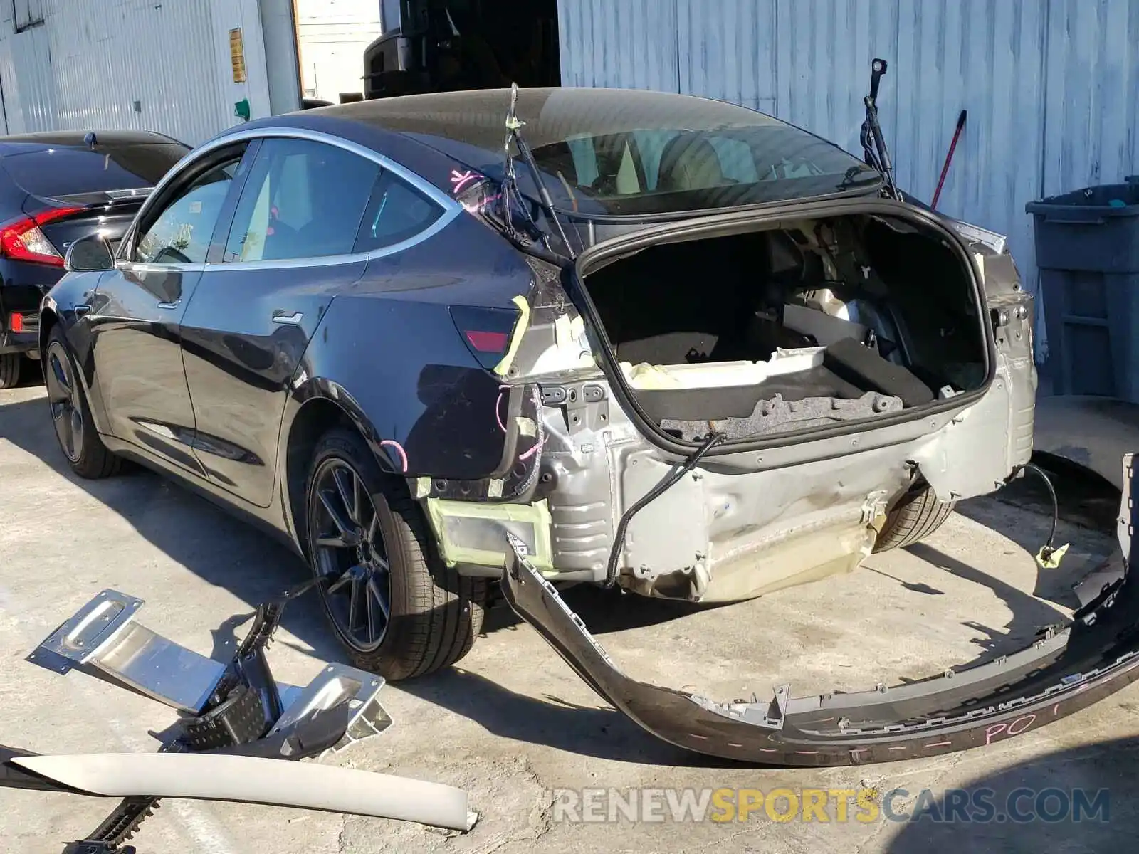 3 Photograph of a damaged car 5YJ3E1EA2LF796844 TESLA MODEL 3 2020