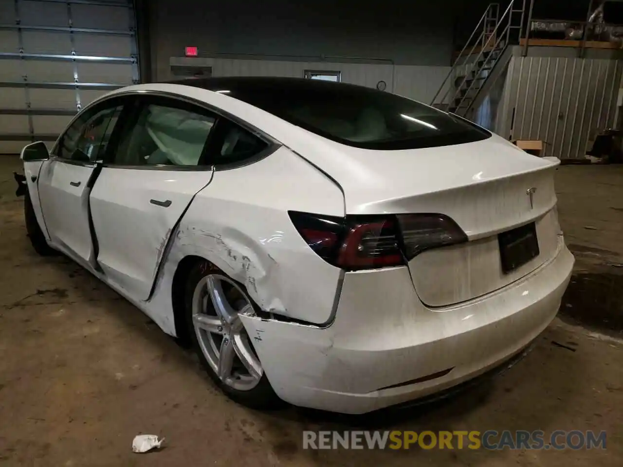 3 Photograph of a damaged car 5YJ3E1EA2LF797962 TESLA MODEL 3 2020