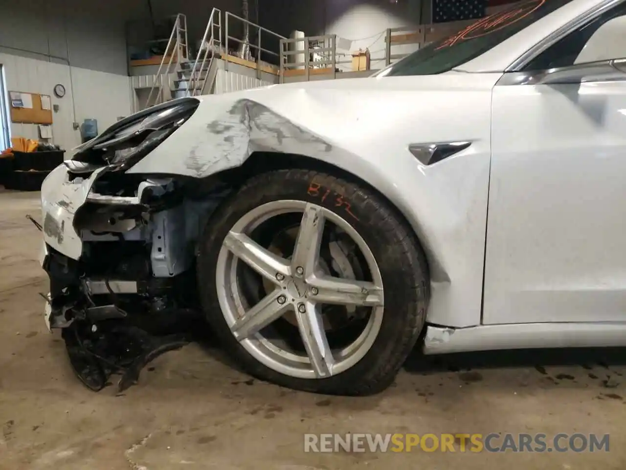 9 Photograph of a damaged car 5YJ3E1EA2LF797962 TESLA MODEL 3 2020