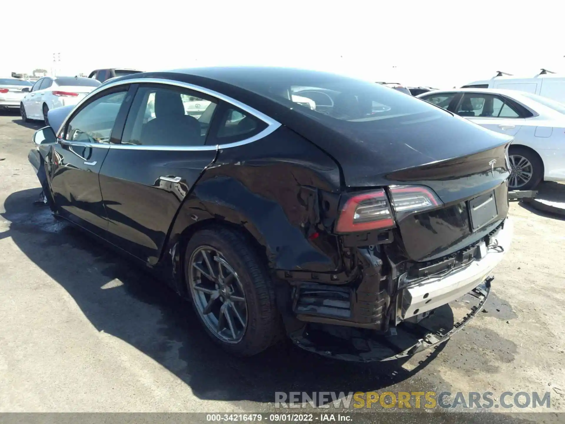 3 Photograph of a damaged car 5YJ3E1EA2LF803310 TESLA MODEL 3 2020