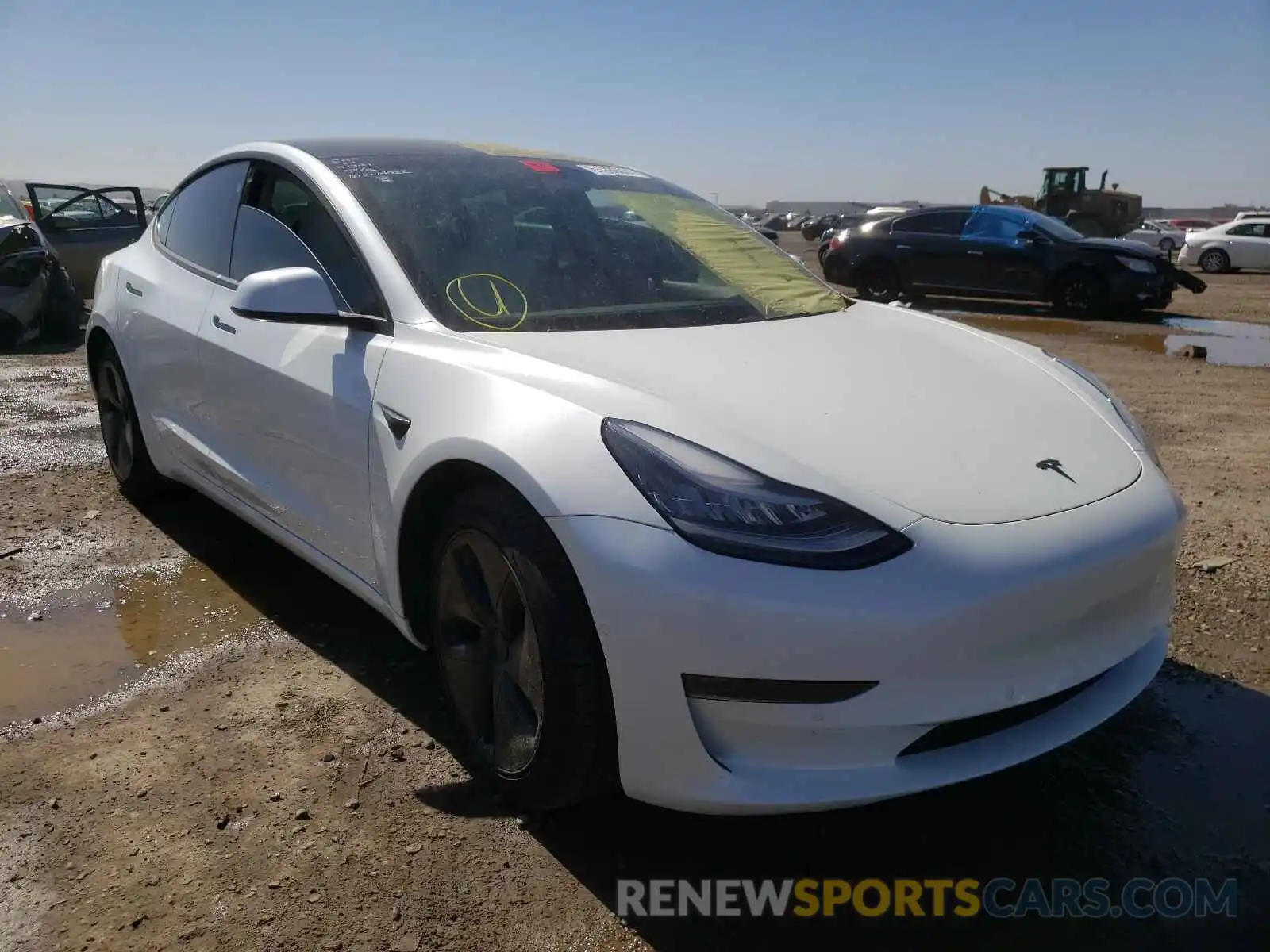 1 Photograph of a damaged car 5YJ3E1EA2LF805123 TESLA MODEL 3 2020