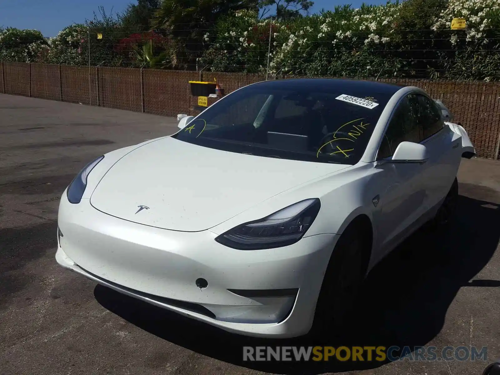 2 Photograph of a damaged car 5YJ3E1EA3LF504750 TESLA MODEL 3 2020