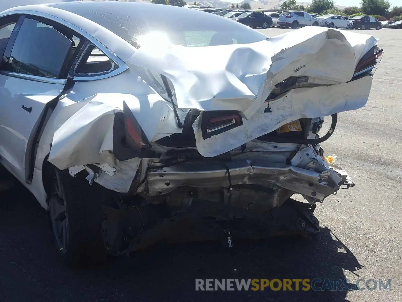 9 Photograph of a damaged car 5YJ3E1EA3LF504750 TESLA MODEL 3 2020