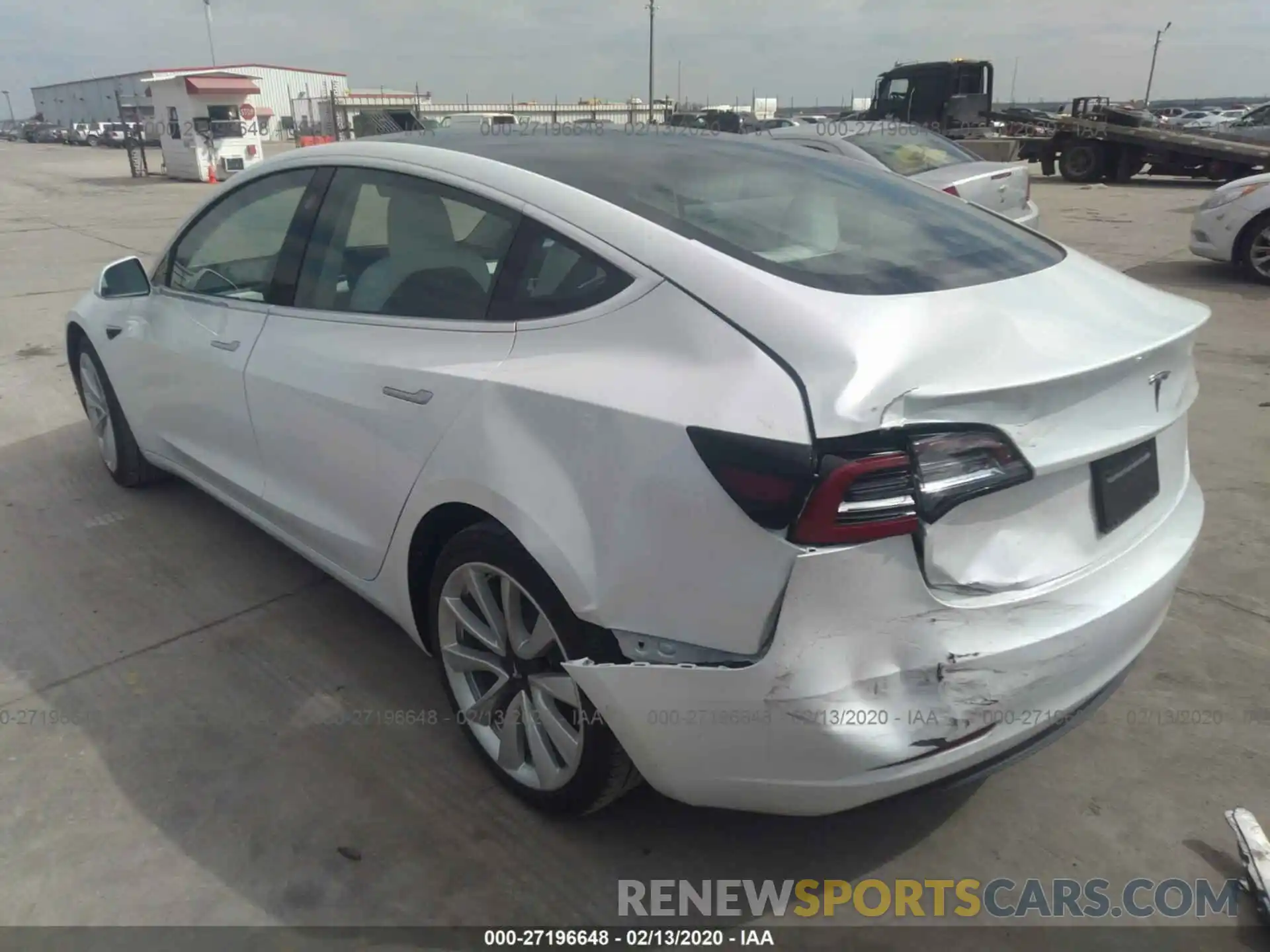 3 Photograph of a damaged car 5YJ3E1EA3LF509902 TESLA MODEL 3 2020