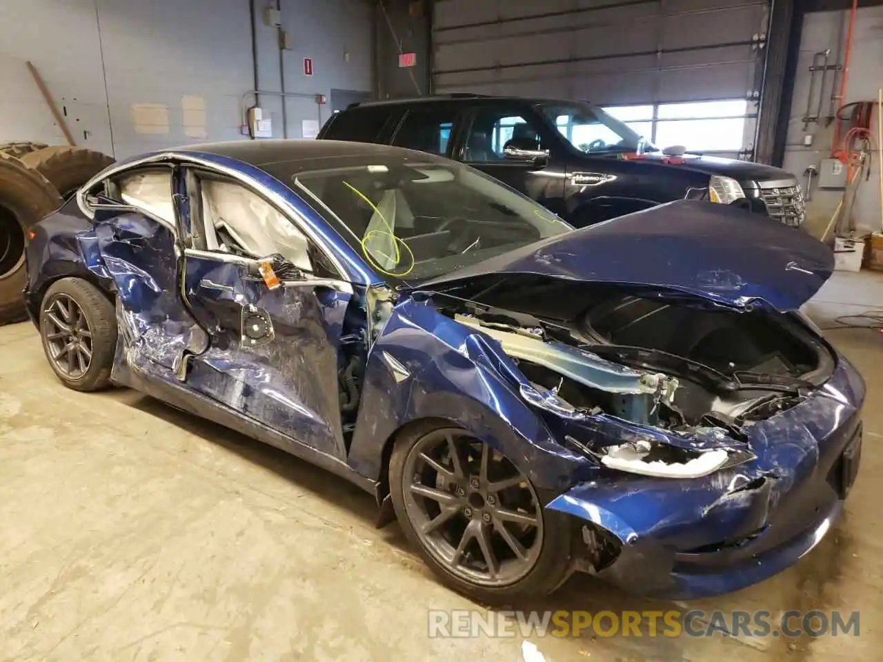 9 Photograph of a damaged car 5YJ3E1EA3LF590402 TESLA MODEL 3 2020