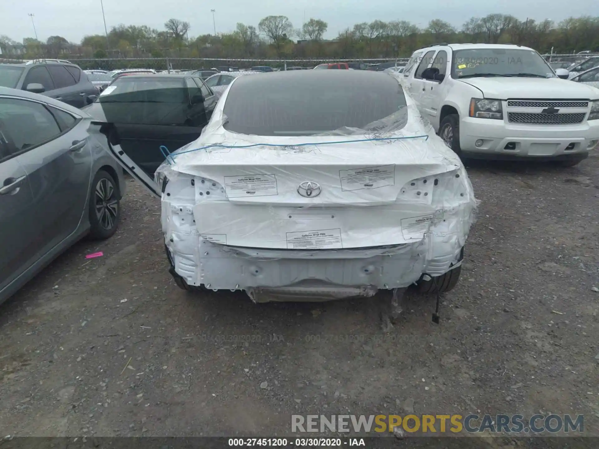 6 Photograph of a damaged car 5YJ3E1EA3LF598743 TESLA MODEL 3 2020