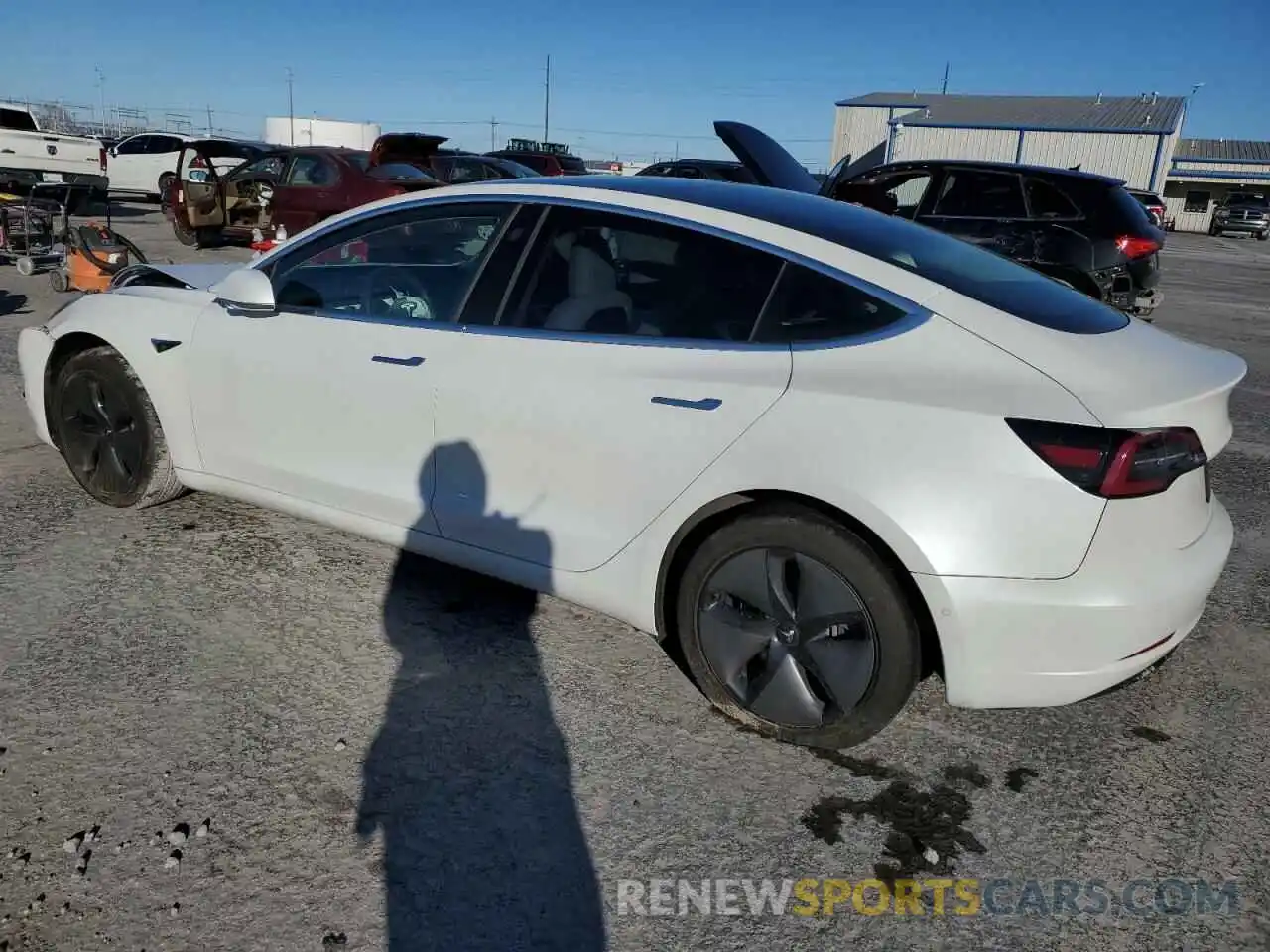 2 Photograph of a damaged car 5YJ3E1EA3LF598970 TESLA MODEL 3 2020