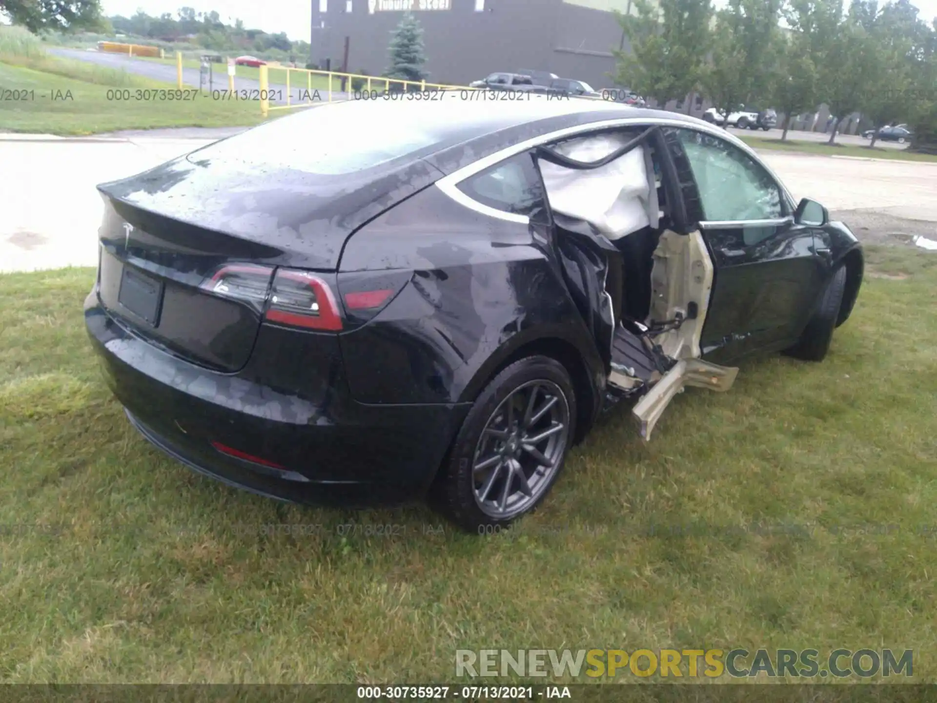 4 Фотография поврежденного автомобиля 5YJ3E1EA3LF609269 TESLA MODEL 3 2020